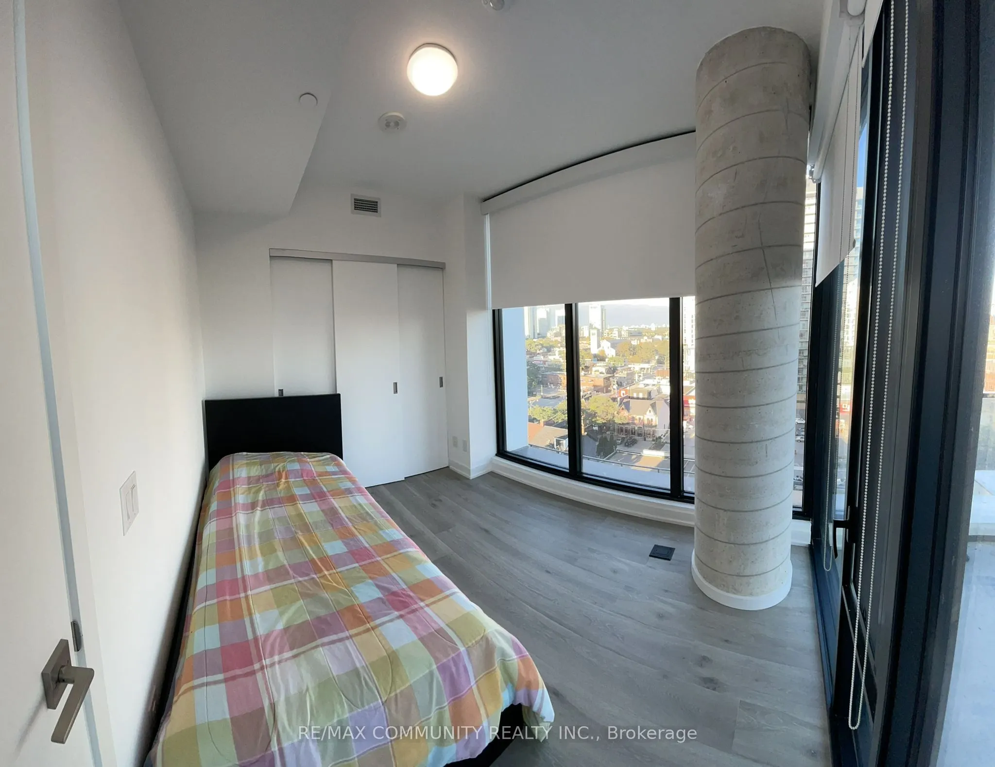55 Ontario Street, #1004