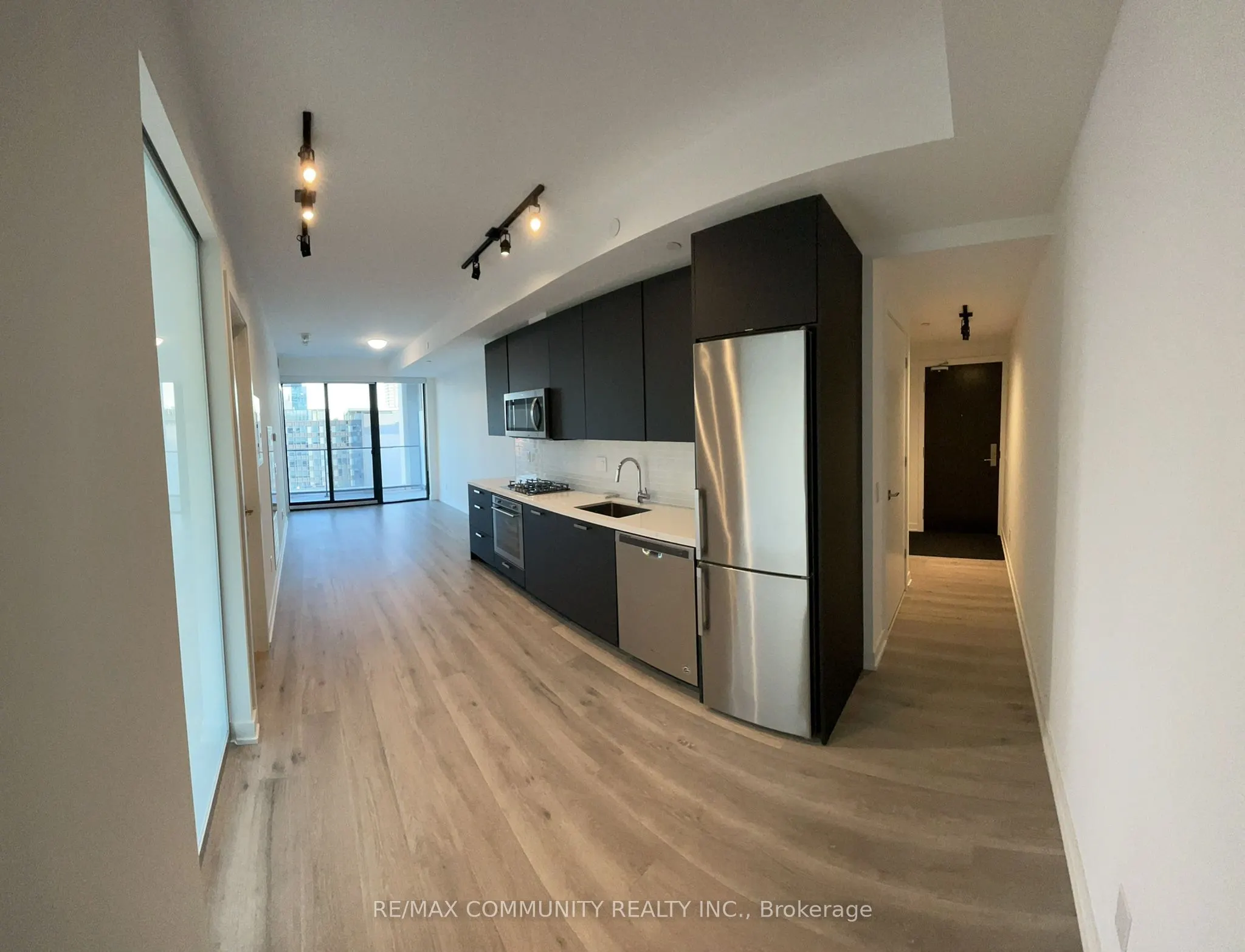 55 Ontario Street, #1004