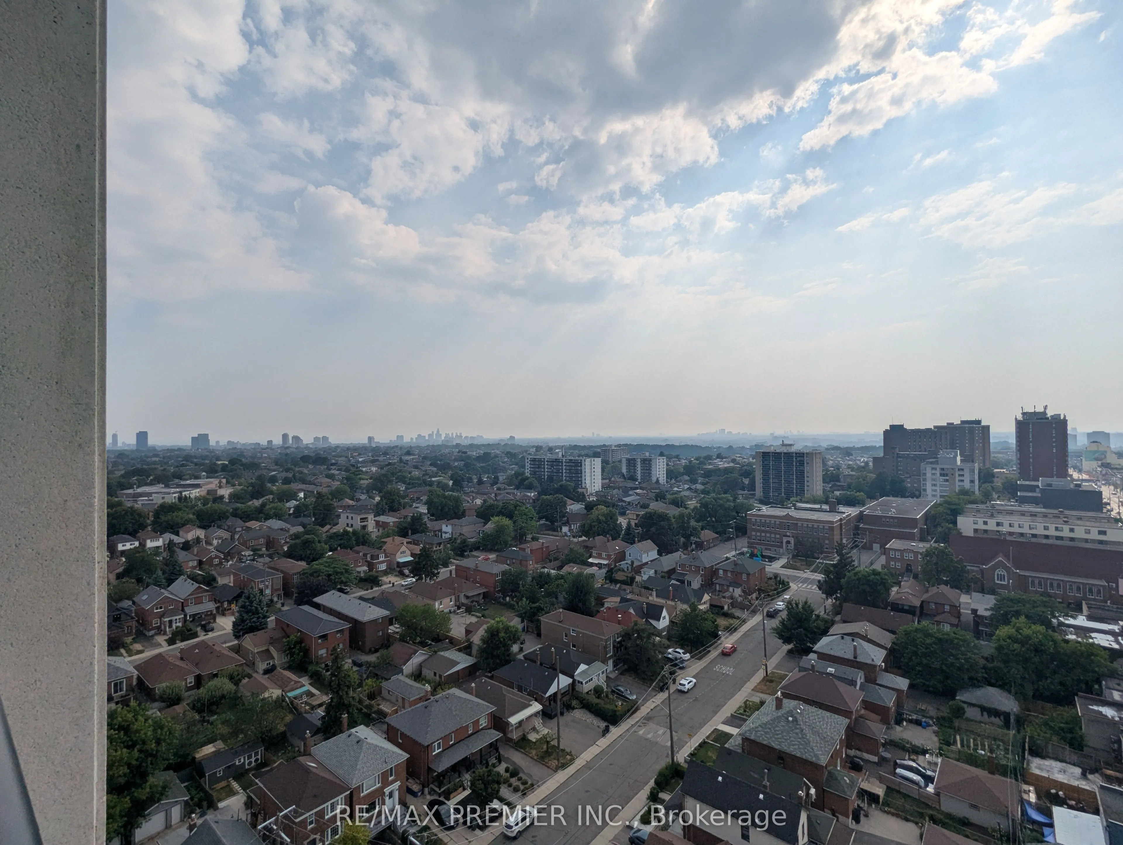 1603 Eglinton Avenue W, #1406