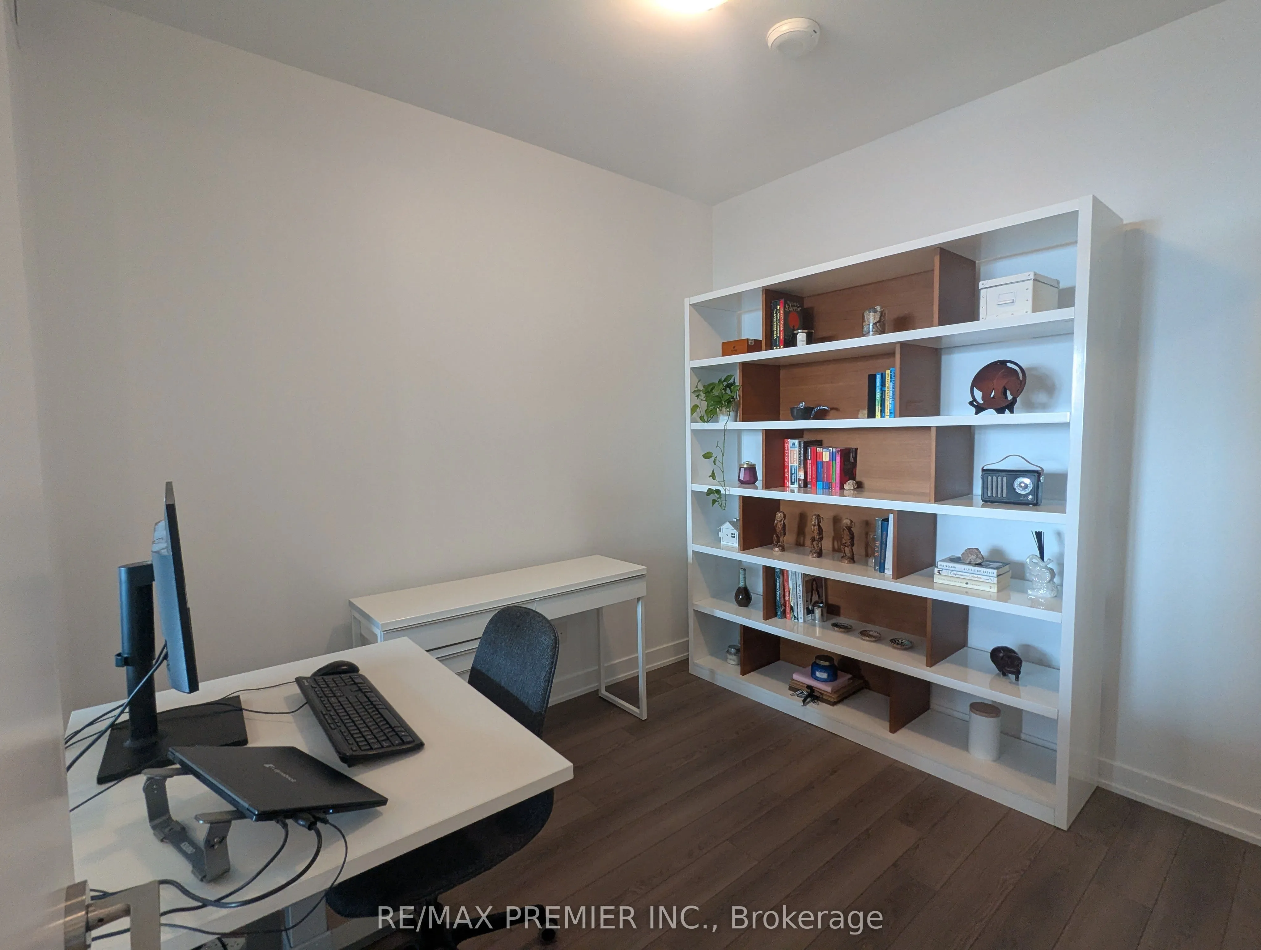 1603 Eglinton Avenue W, #1406