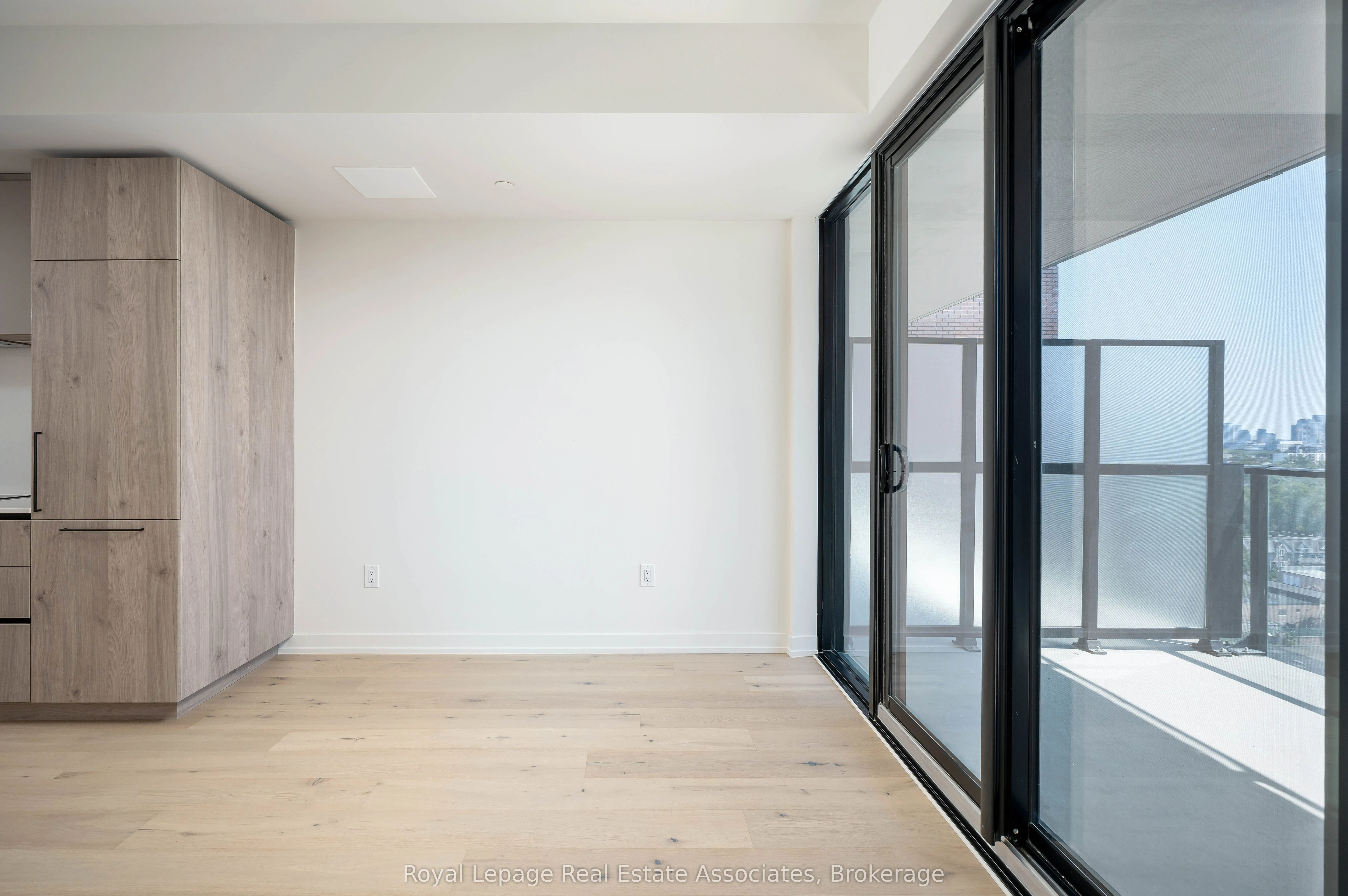 181 Sterling Road, #1105
