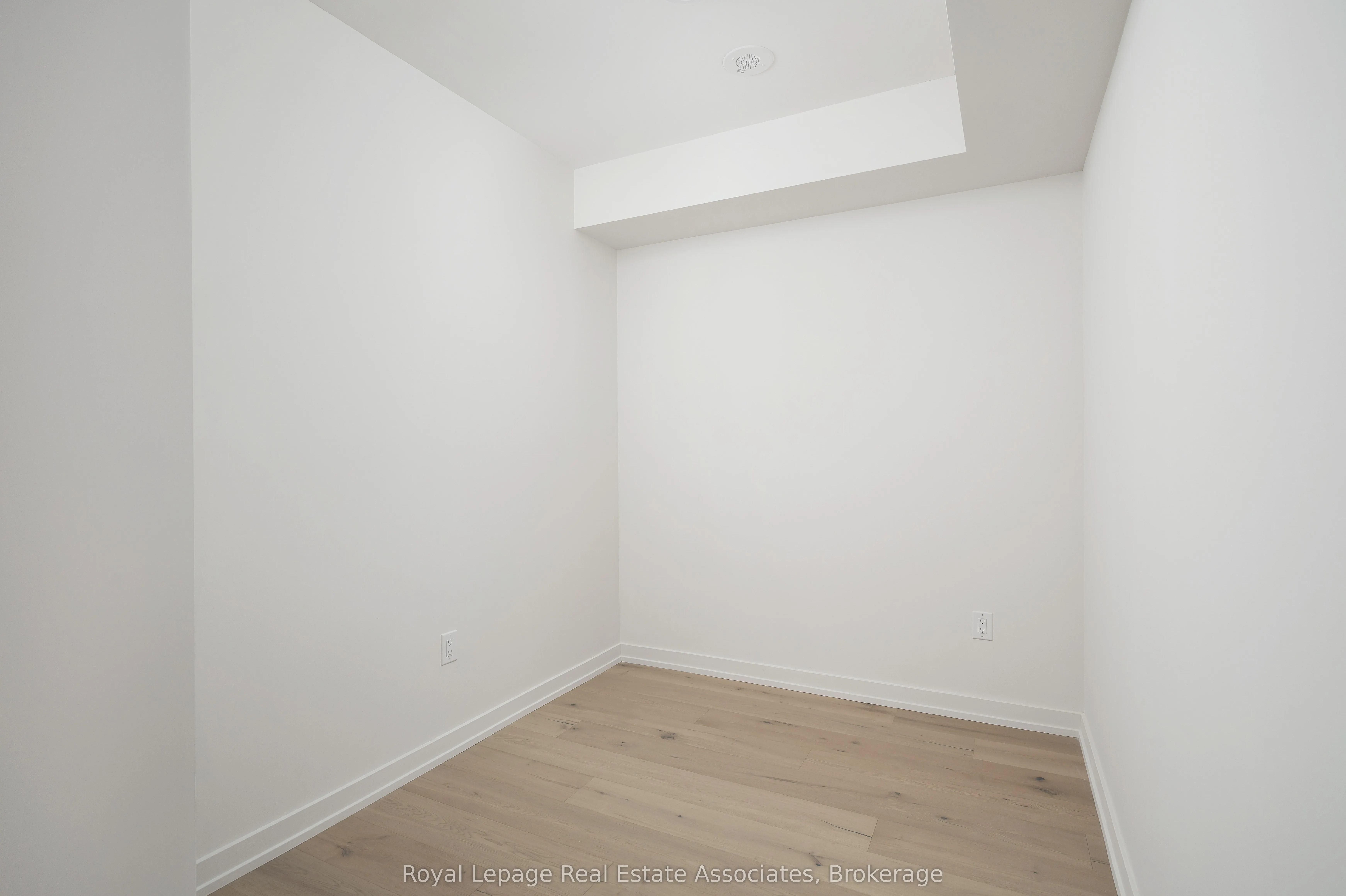 181 Sterling Road, #1105