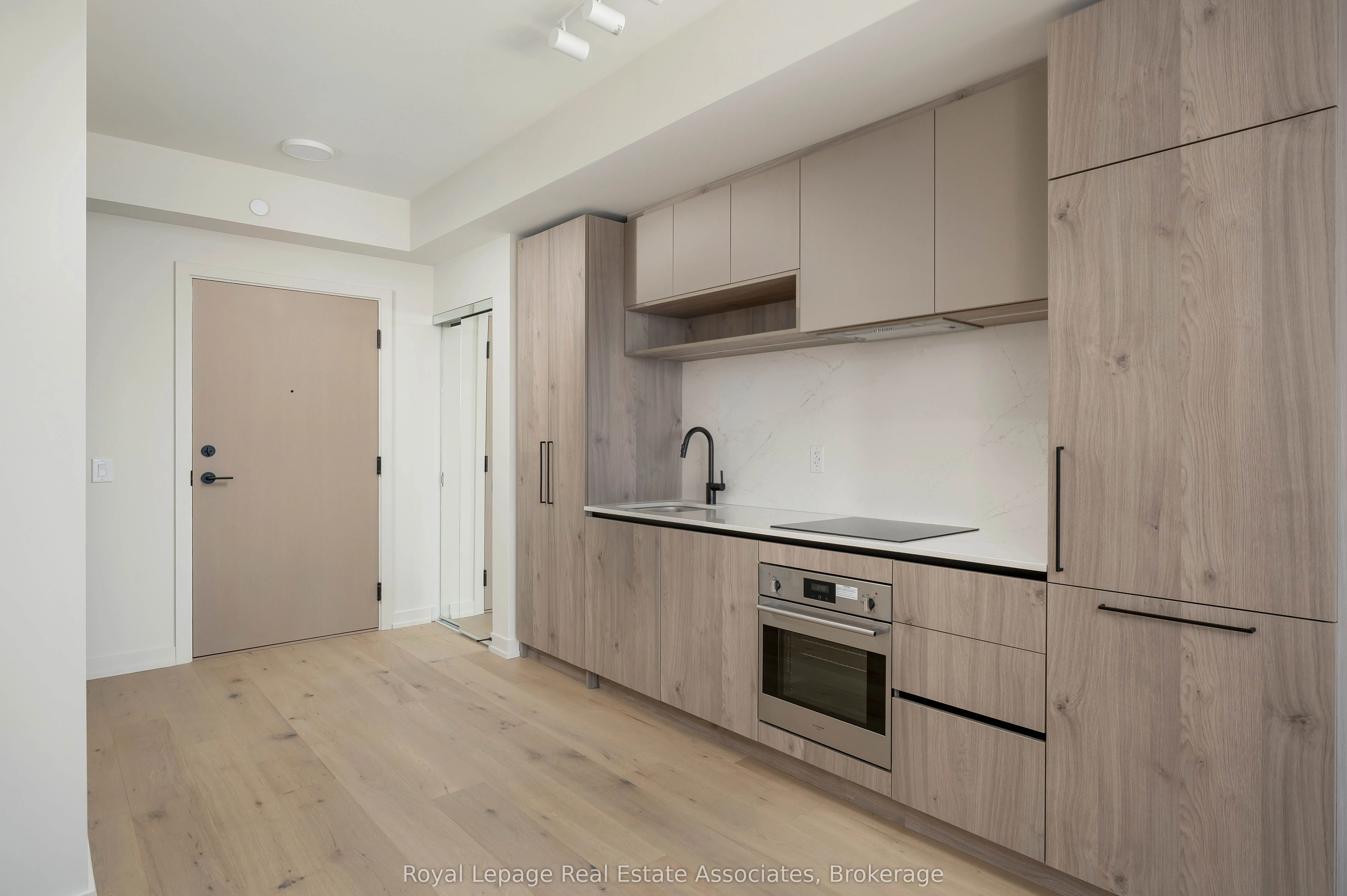 181 Sterling Road, #1105
