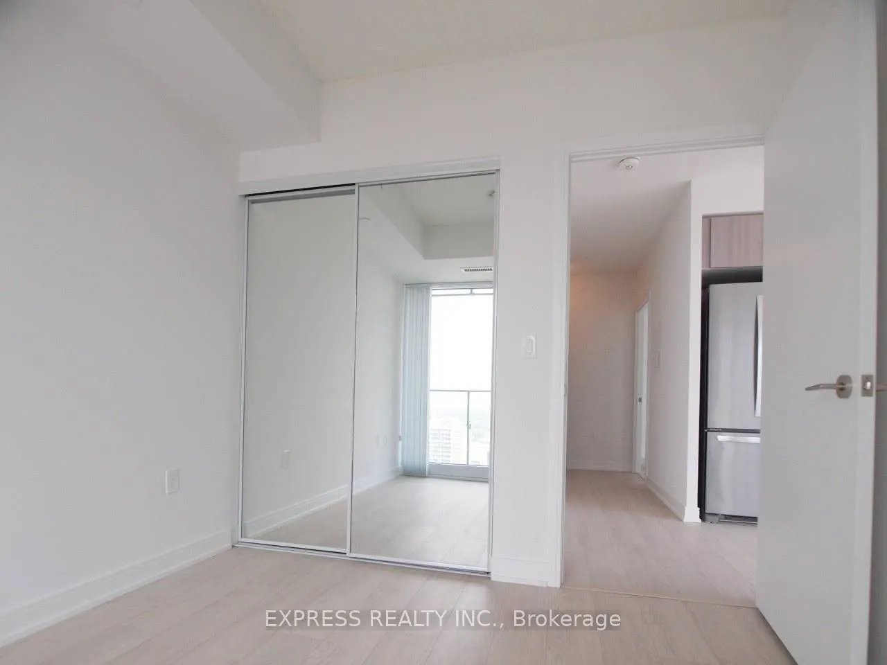 50 Wellesley Street E, #3002
