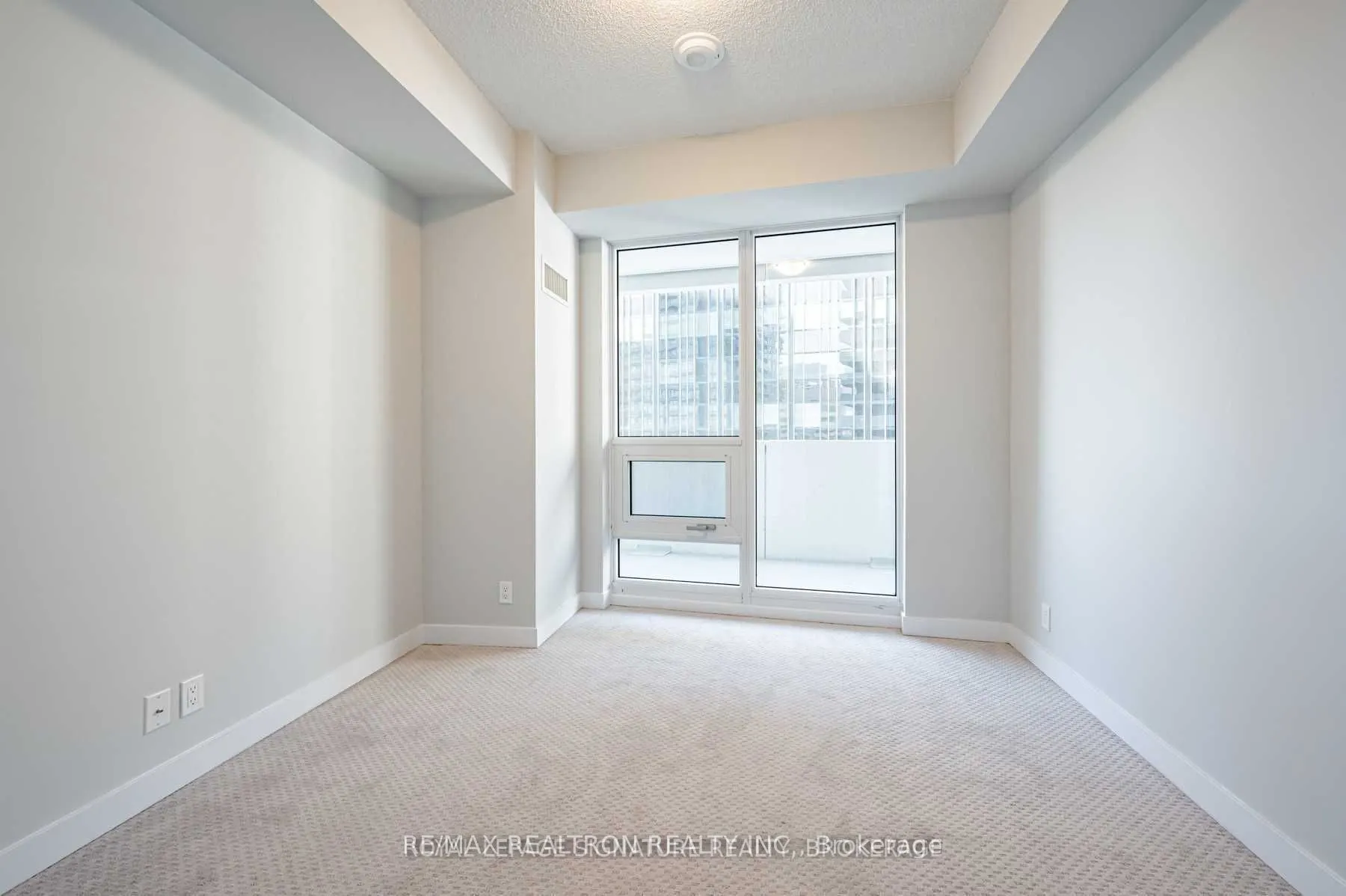 2221 Yonge Street, #3007