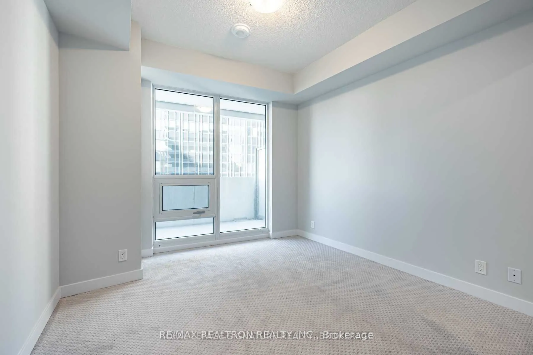 2221 Yonge Street, #3007