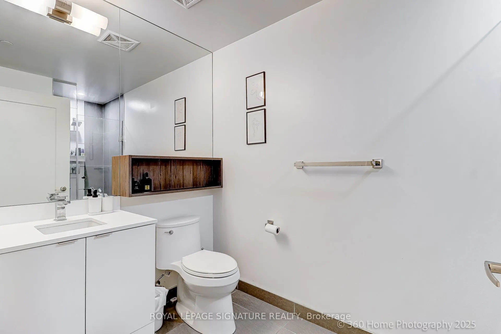 60 Princess Street, #521