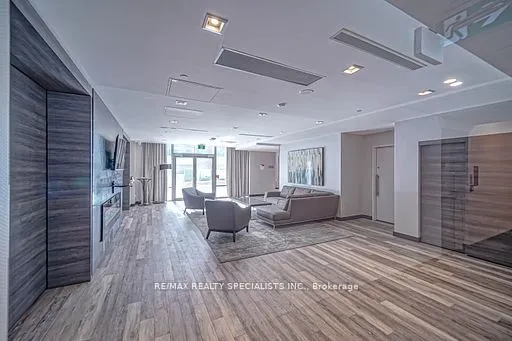 50 Forest Manor Road, #1007
