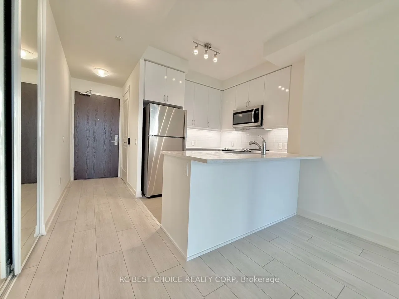 4955 Yonge Street, #2520