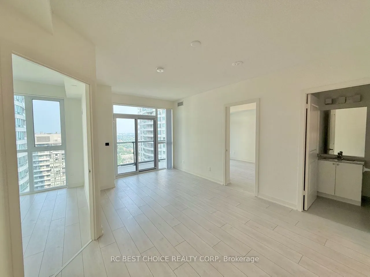 4955 Yonge Street, #2520