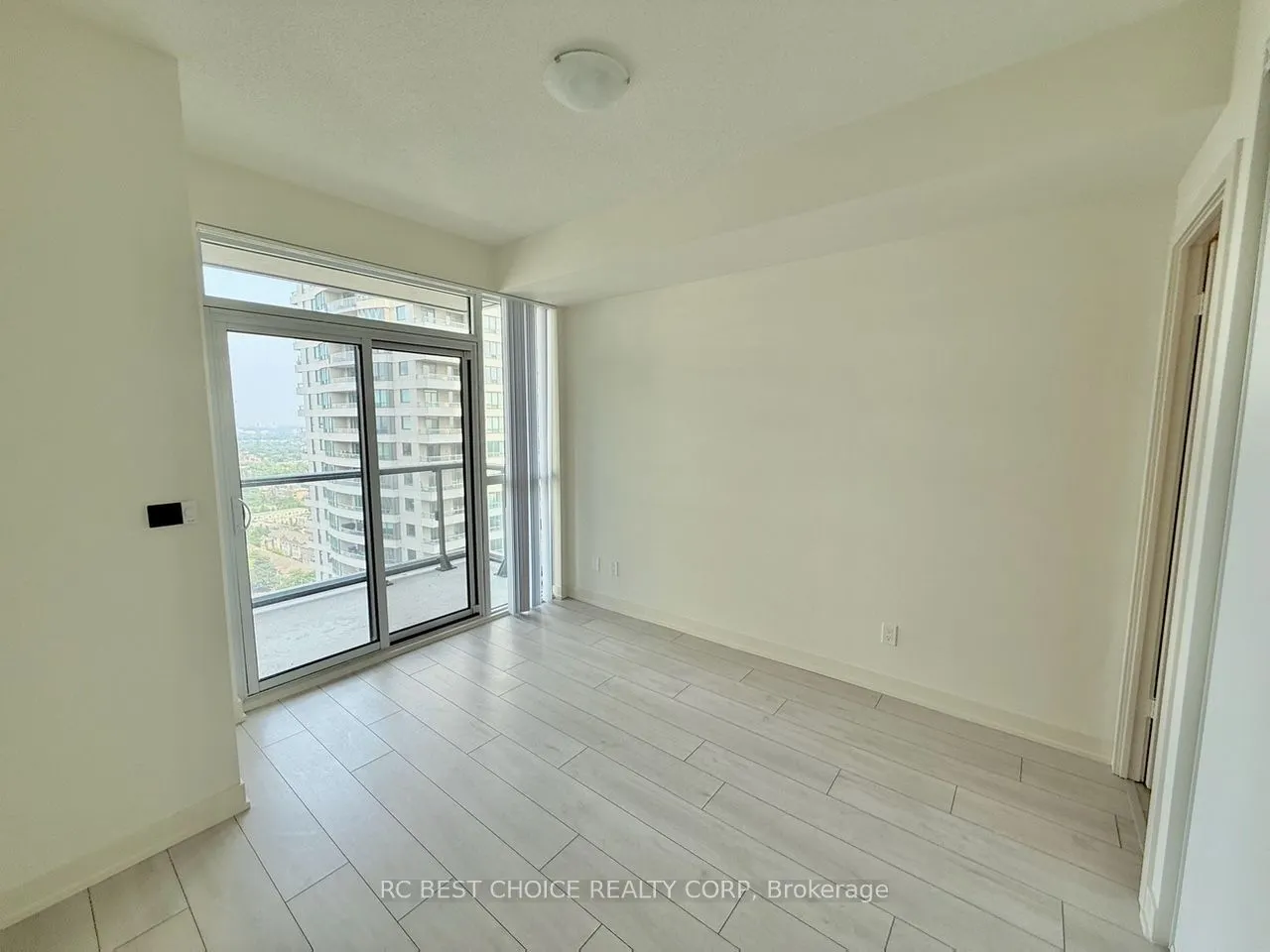 4955 Yonge Street, #2520