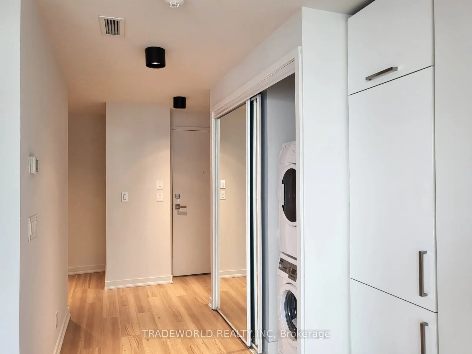 14 York Street, #5012