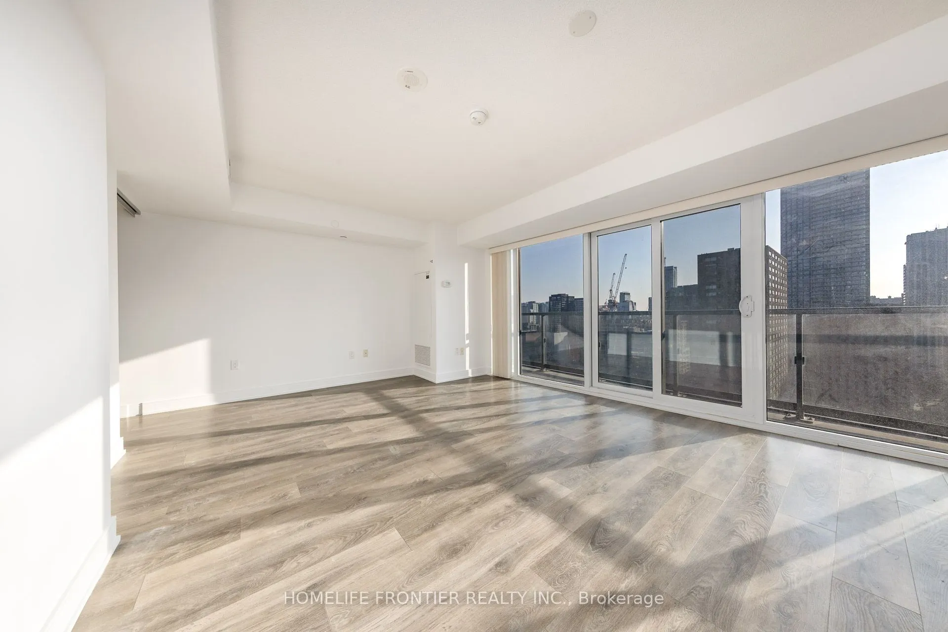 89 Mcgill Street, #2301