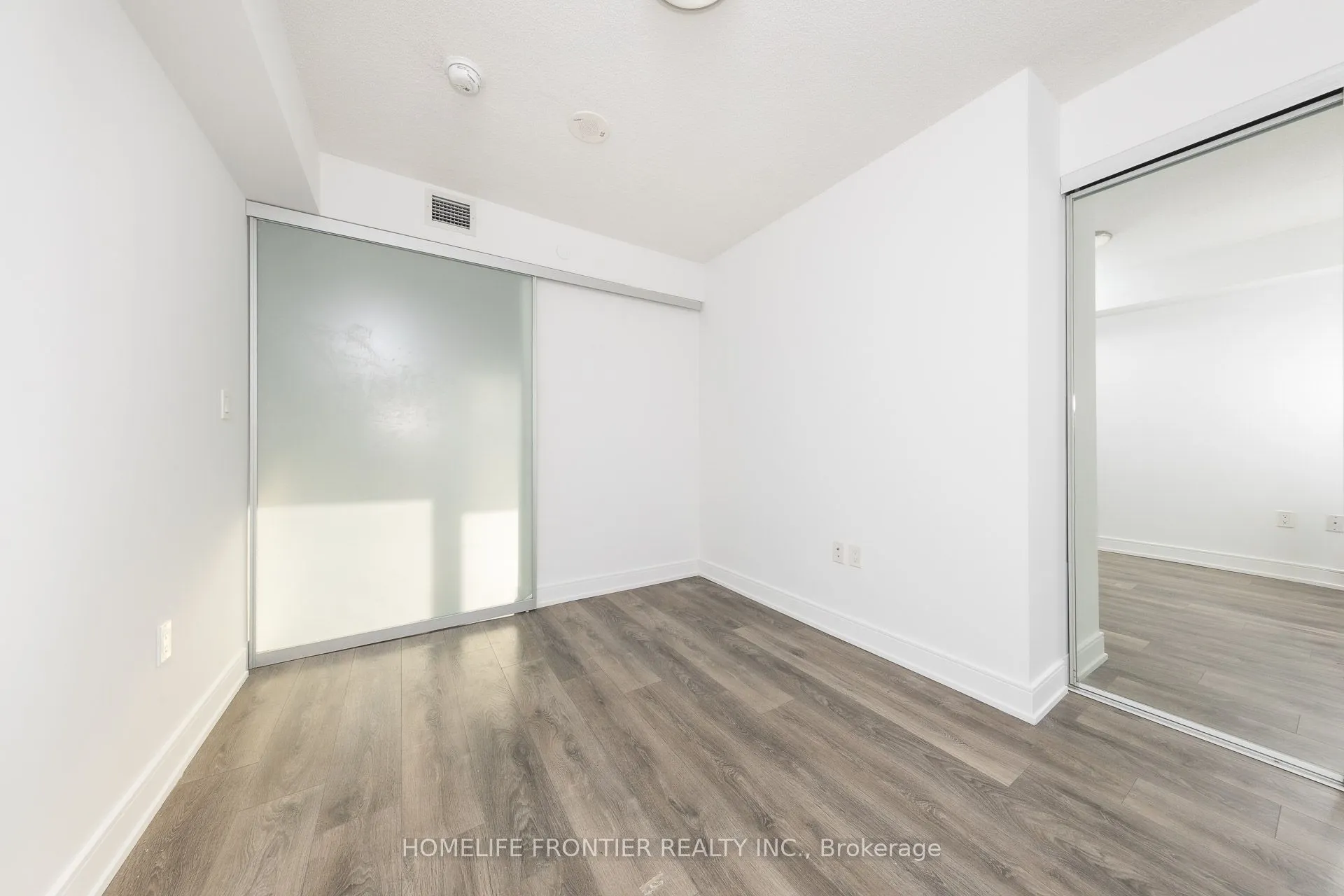 89 Mcgill Street, #2301