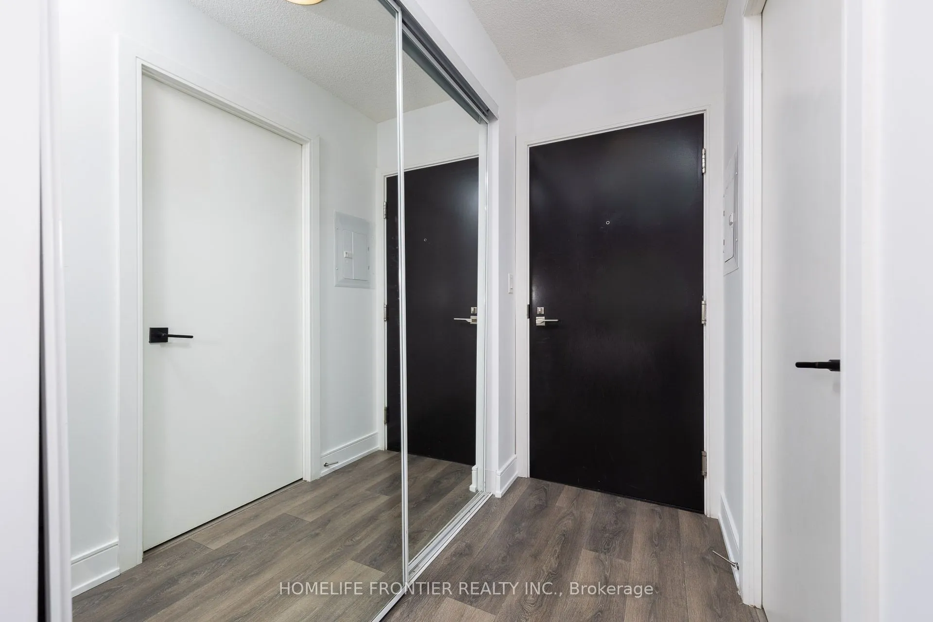 89 Mcgill Street, #2301