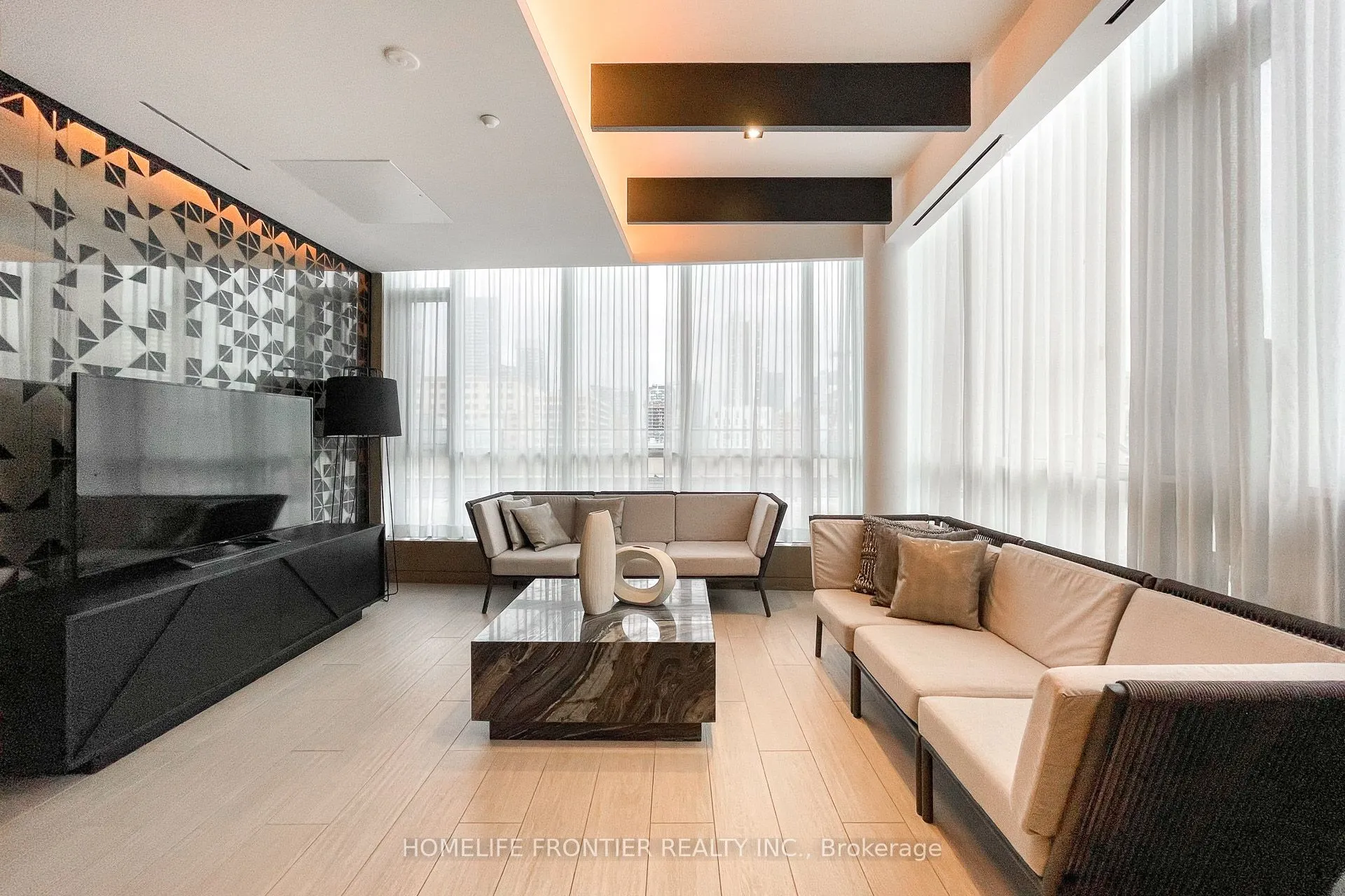89 Mcgill Street, #2301