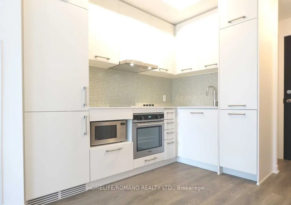 87 Peter Street, #3116
