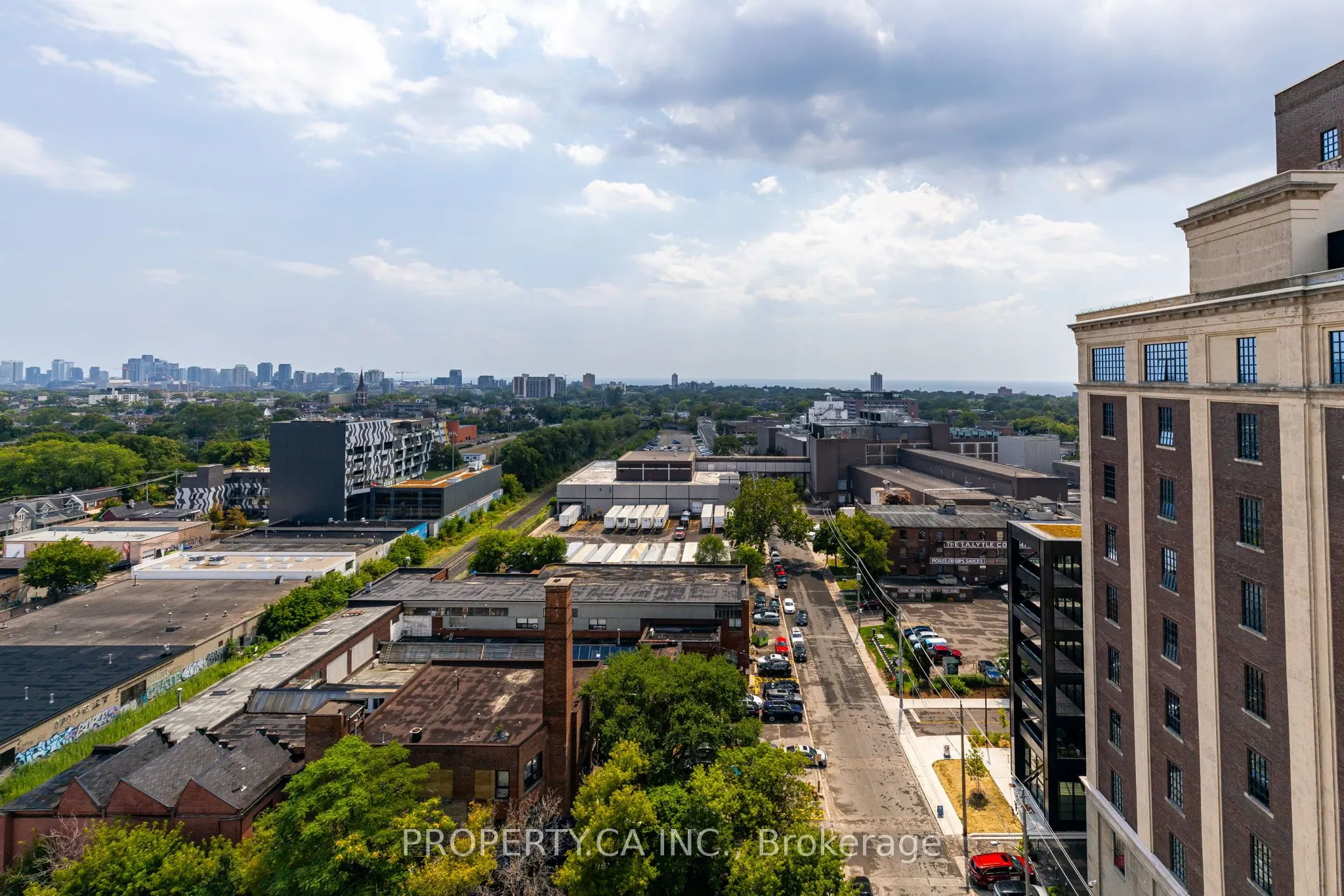 181 Sterling Road, #1408