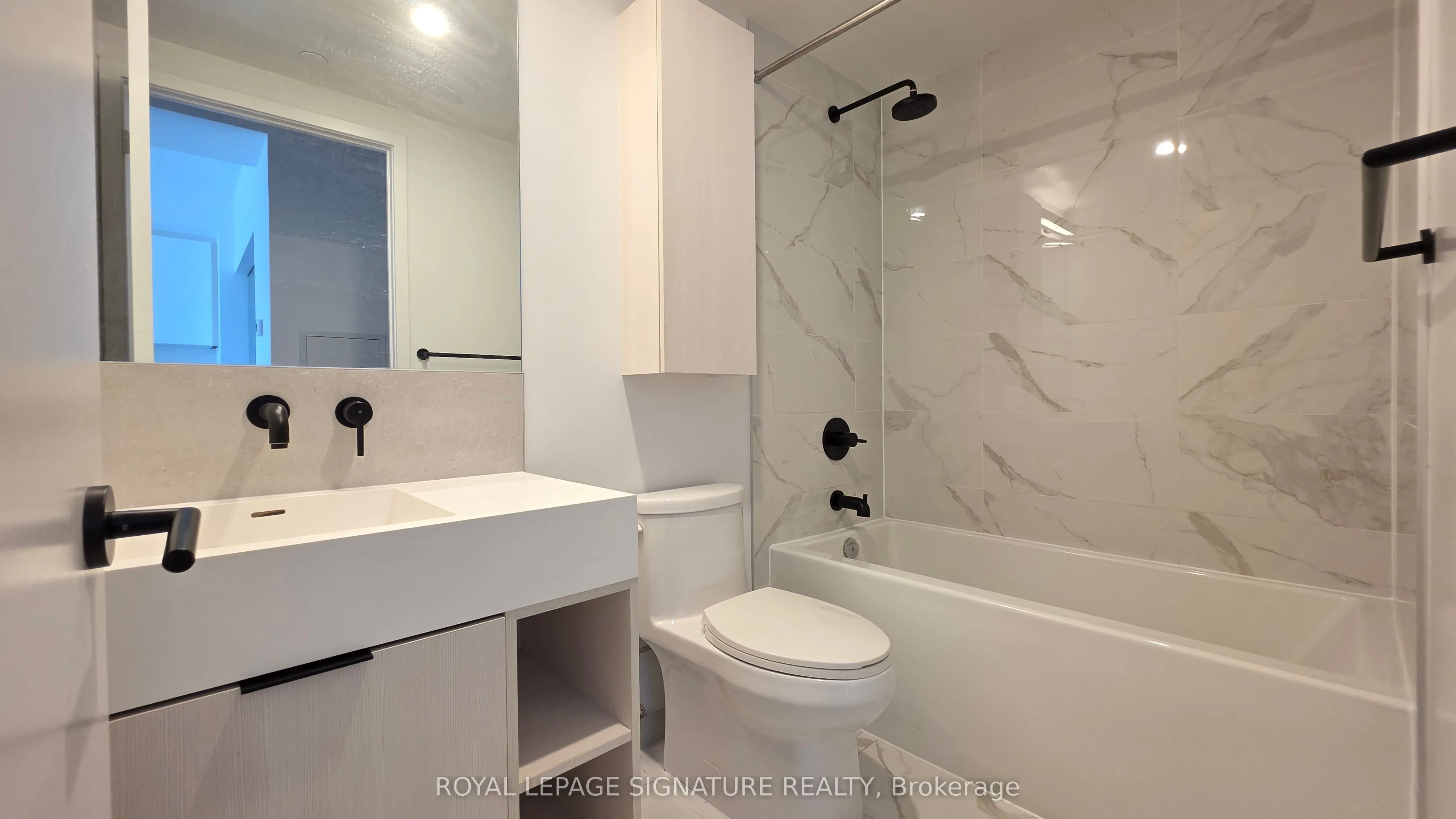 108 Peter Street, #3501
