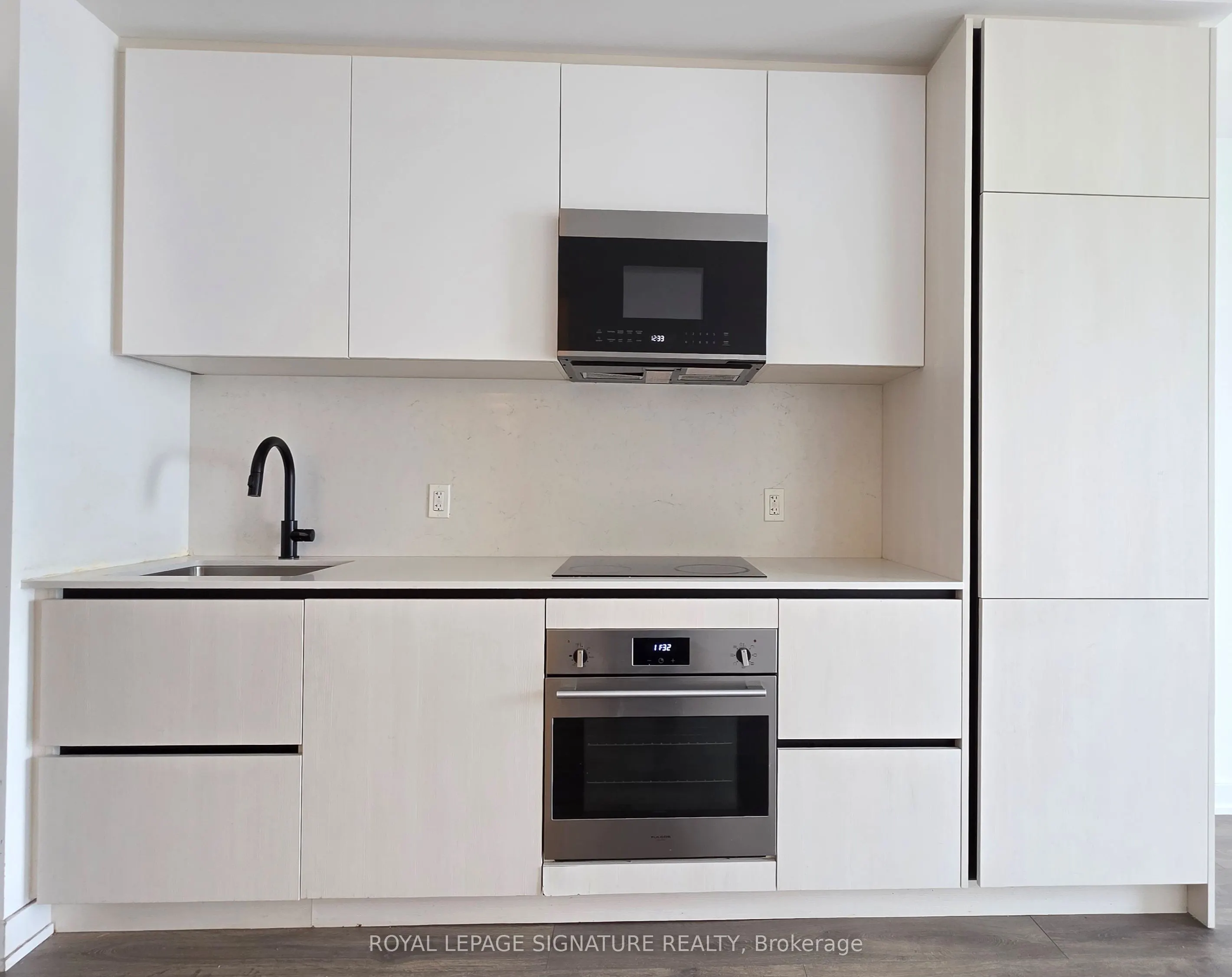 108 Peter Street, #3501