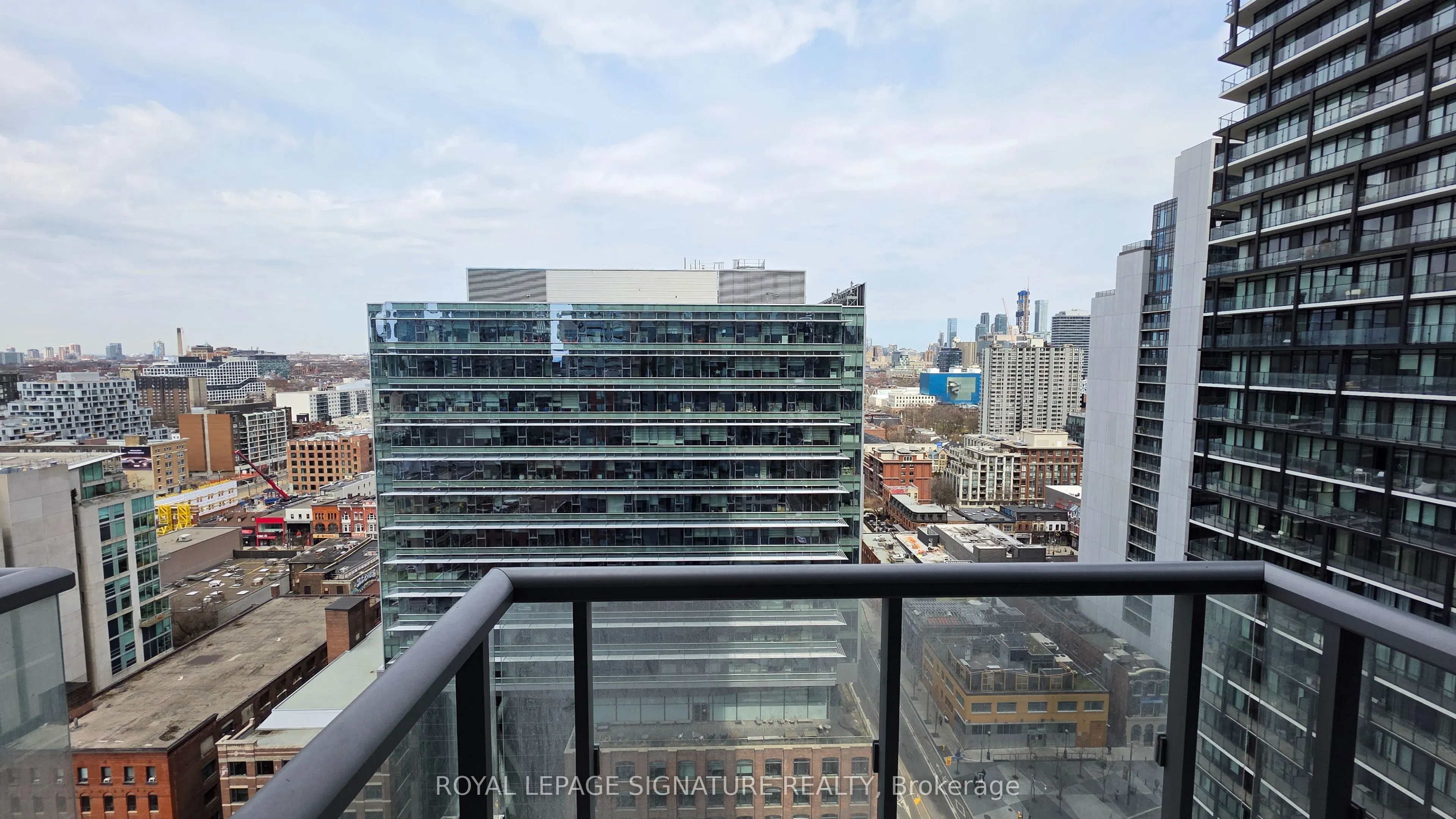 108 Peter Street, #3501