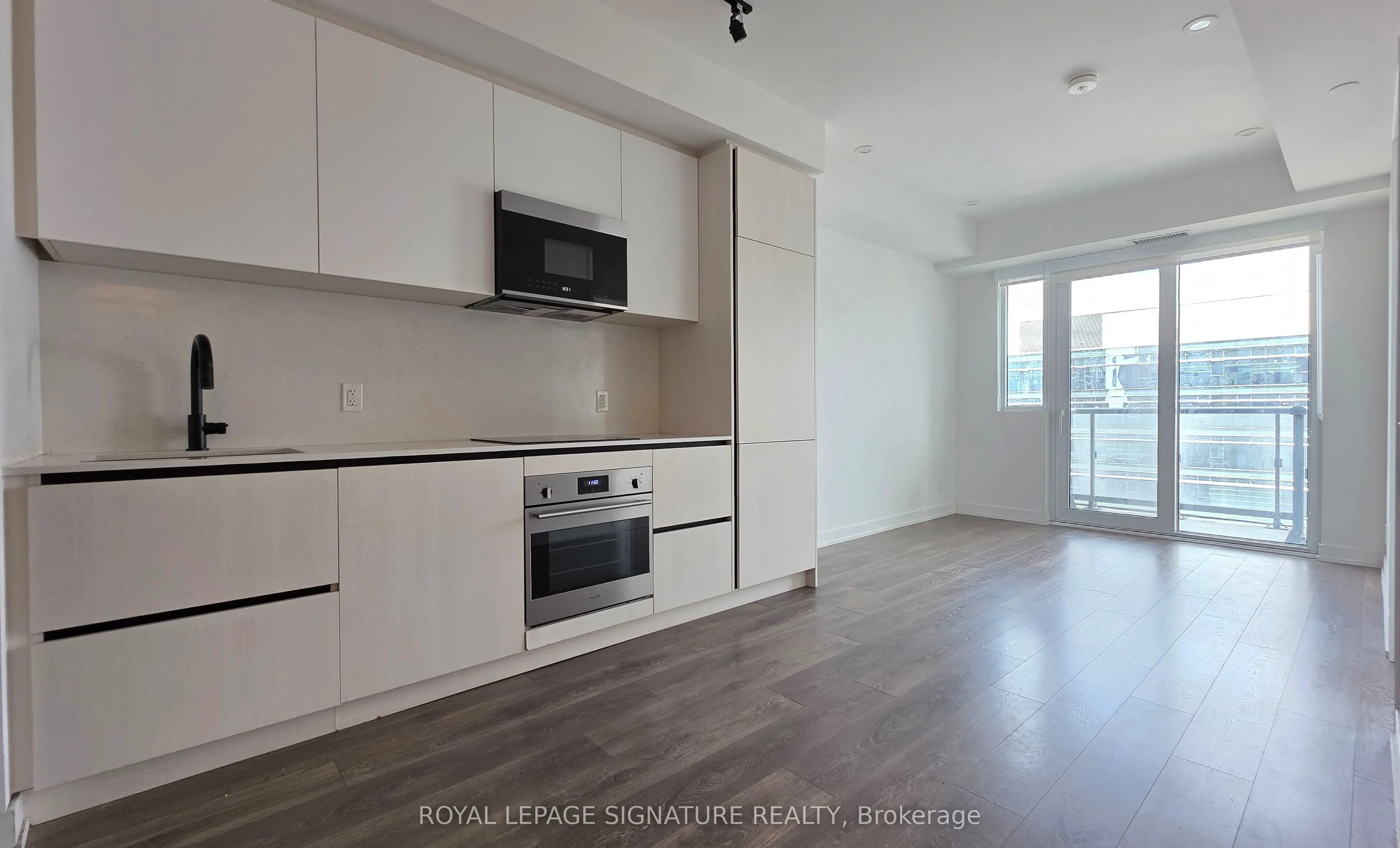108 Peter Street, #3501