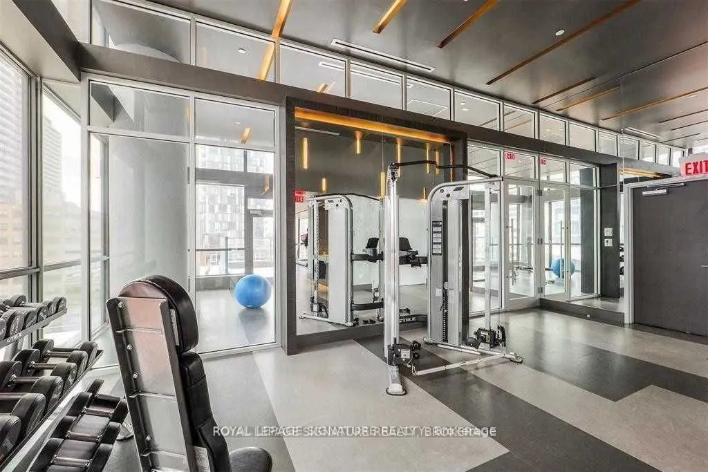290 Adelaide Street W, #3409