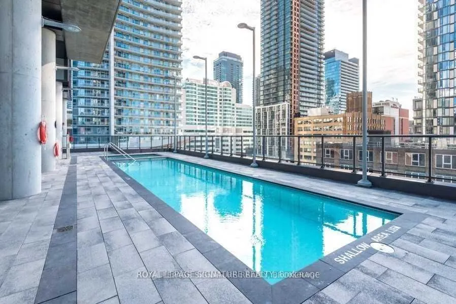 290 Adelaide Street W, #3409