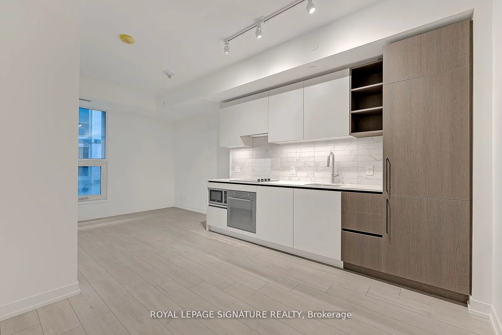 55 Mercer Street, #522