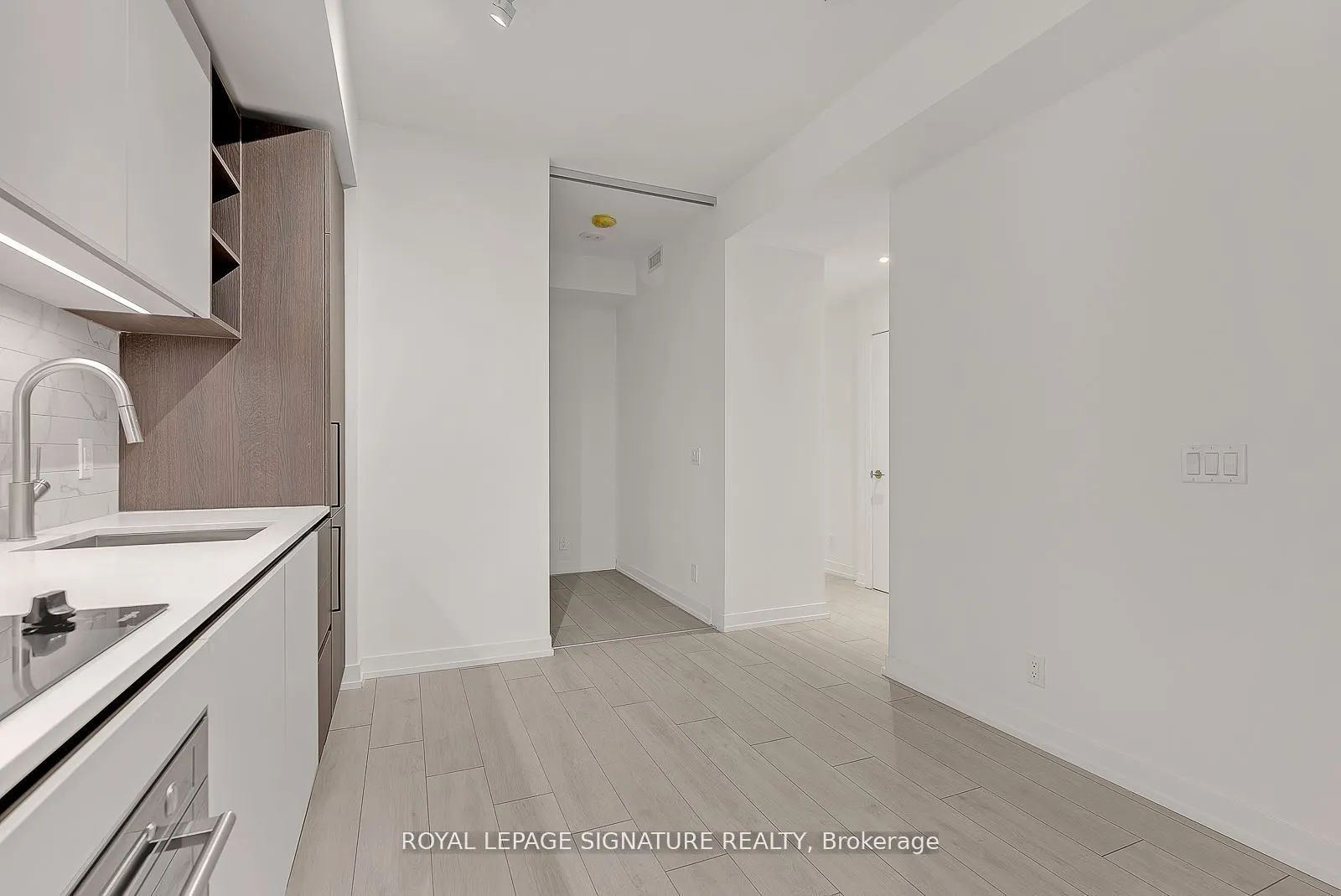 55 Mercer Street, #522