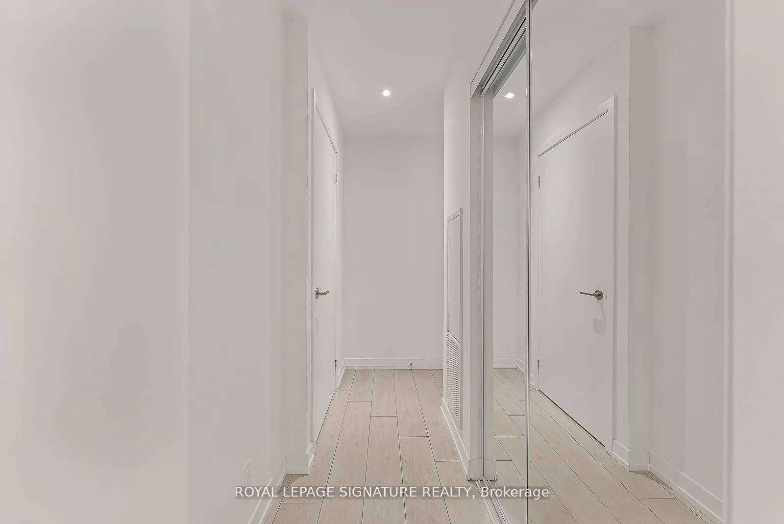 55 Mercer Street, #522