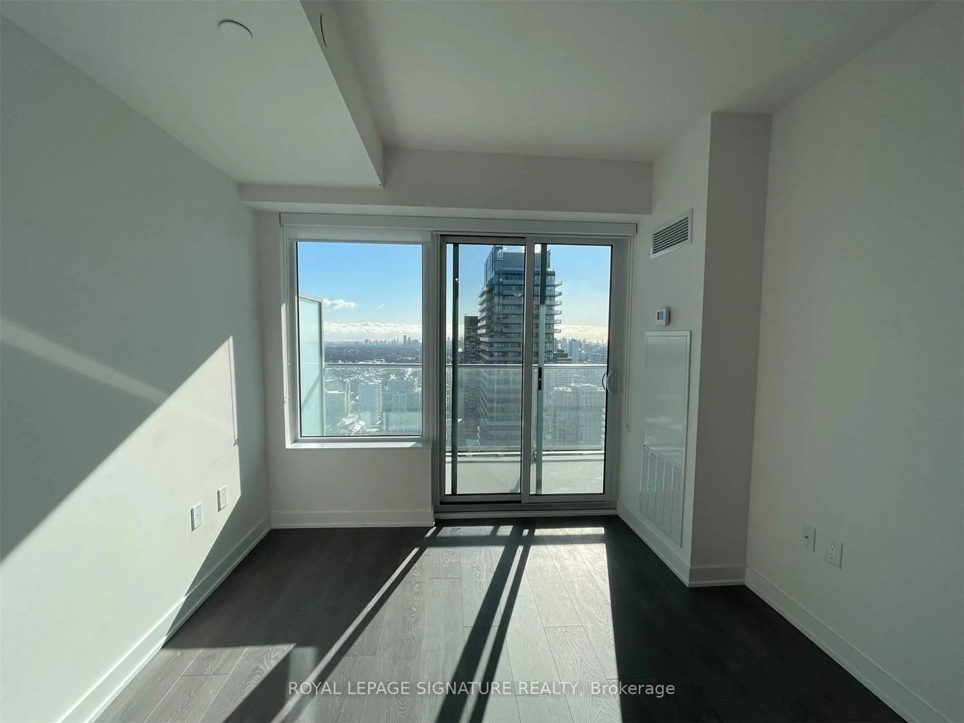 195 Redpath Avenue, #3605