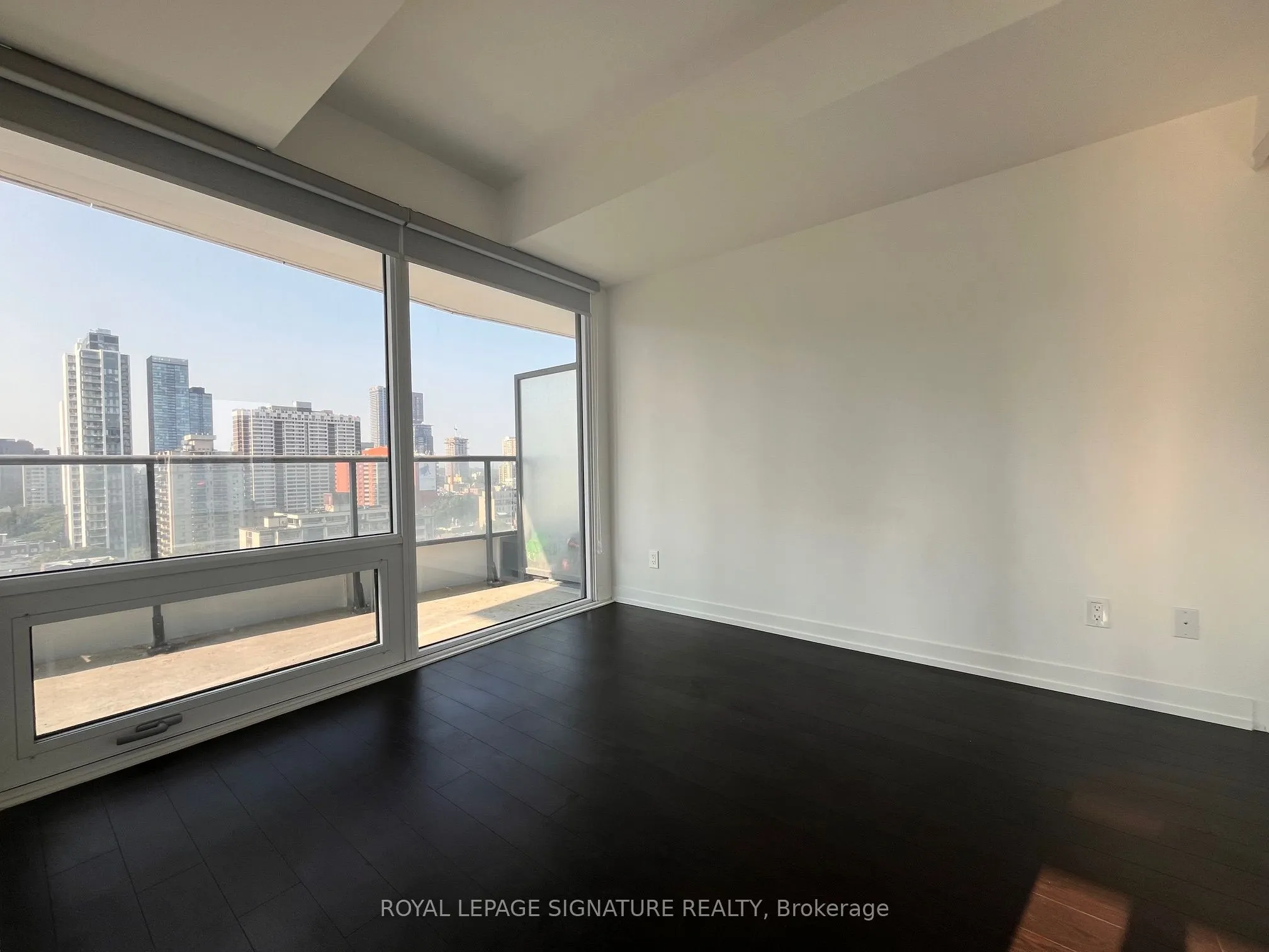 85 Wood Street, #1806