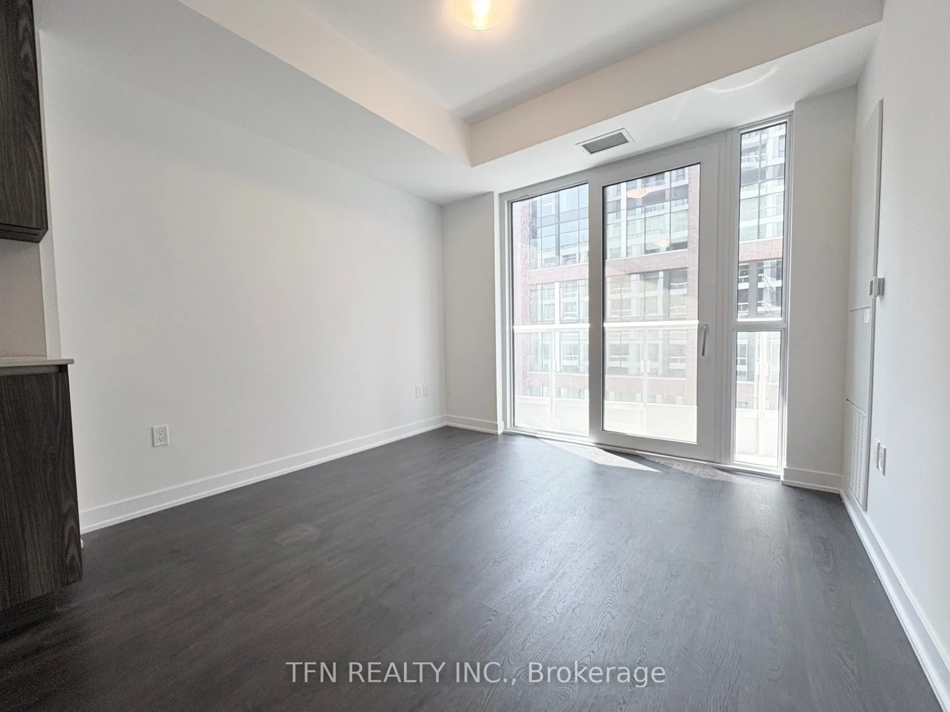15 Richardson Street, #826