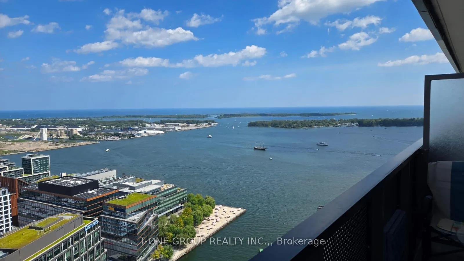 138 Downes Street, #4506