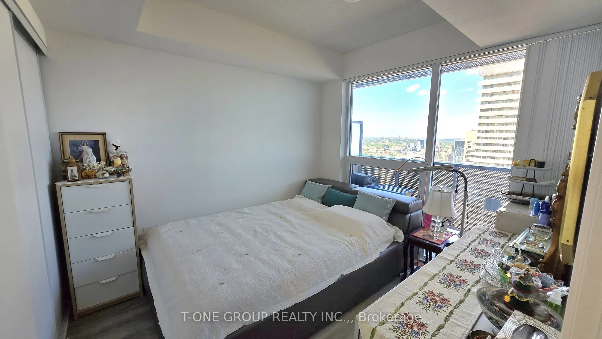 138 Downes Street, #4506