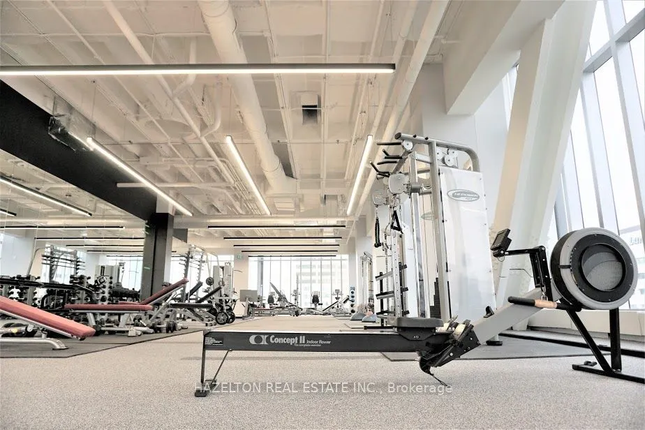 488 University Avenue, #3402