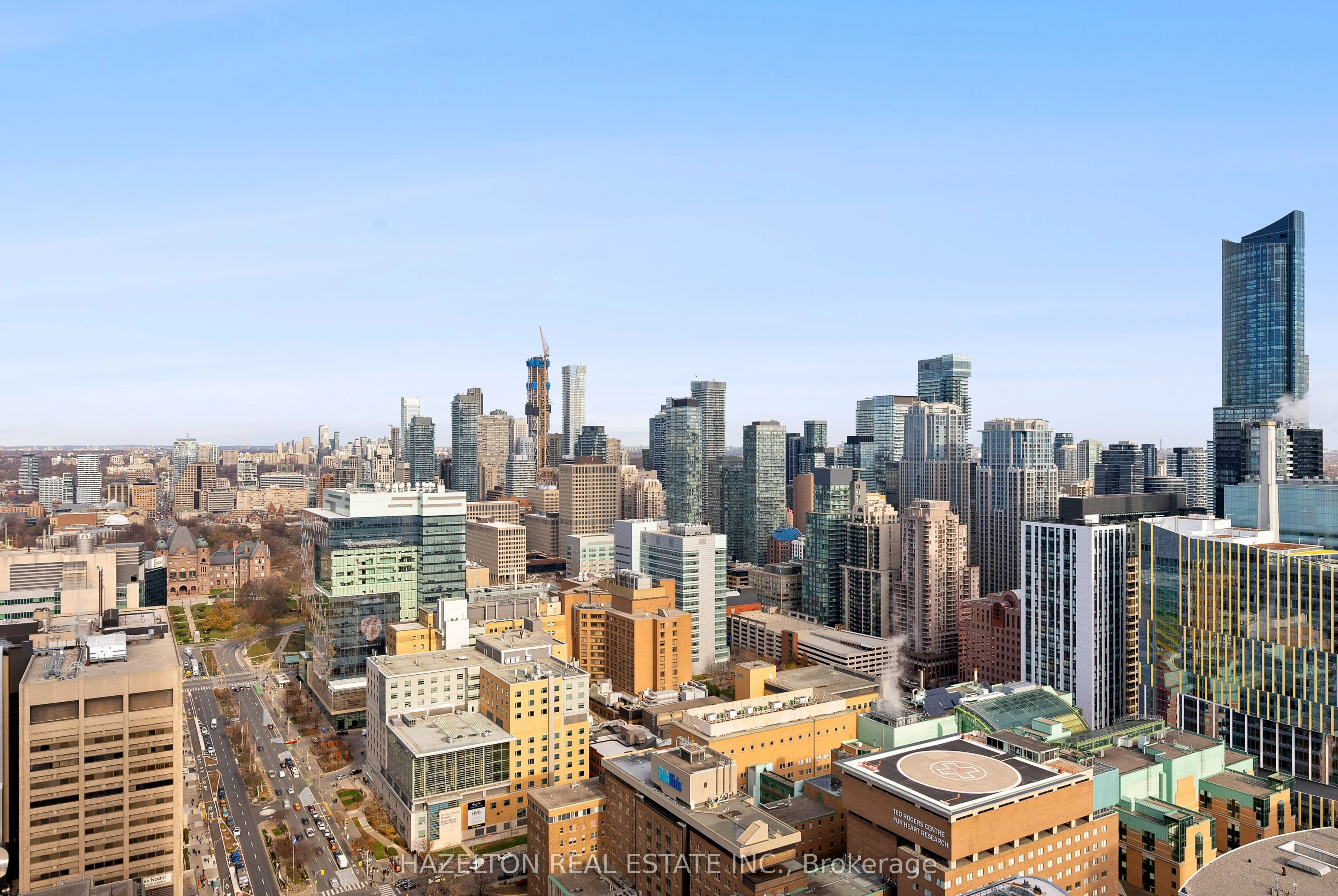 488 University Avenue, #3402