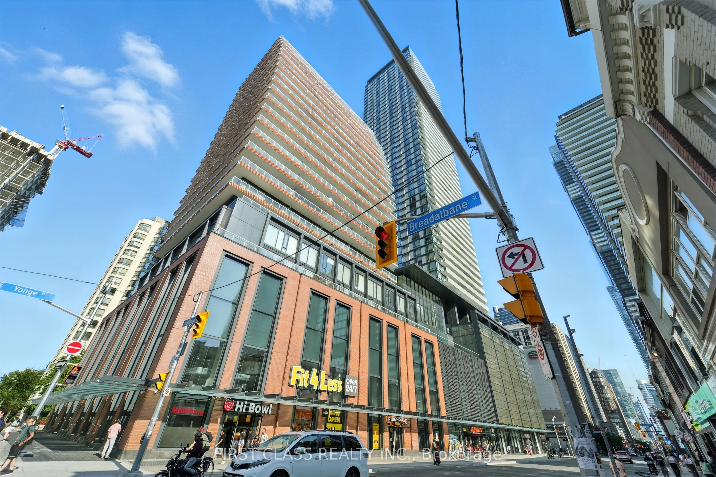 501 Yonge Street, #1802