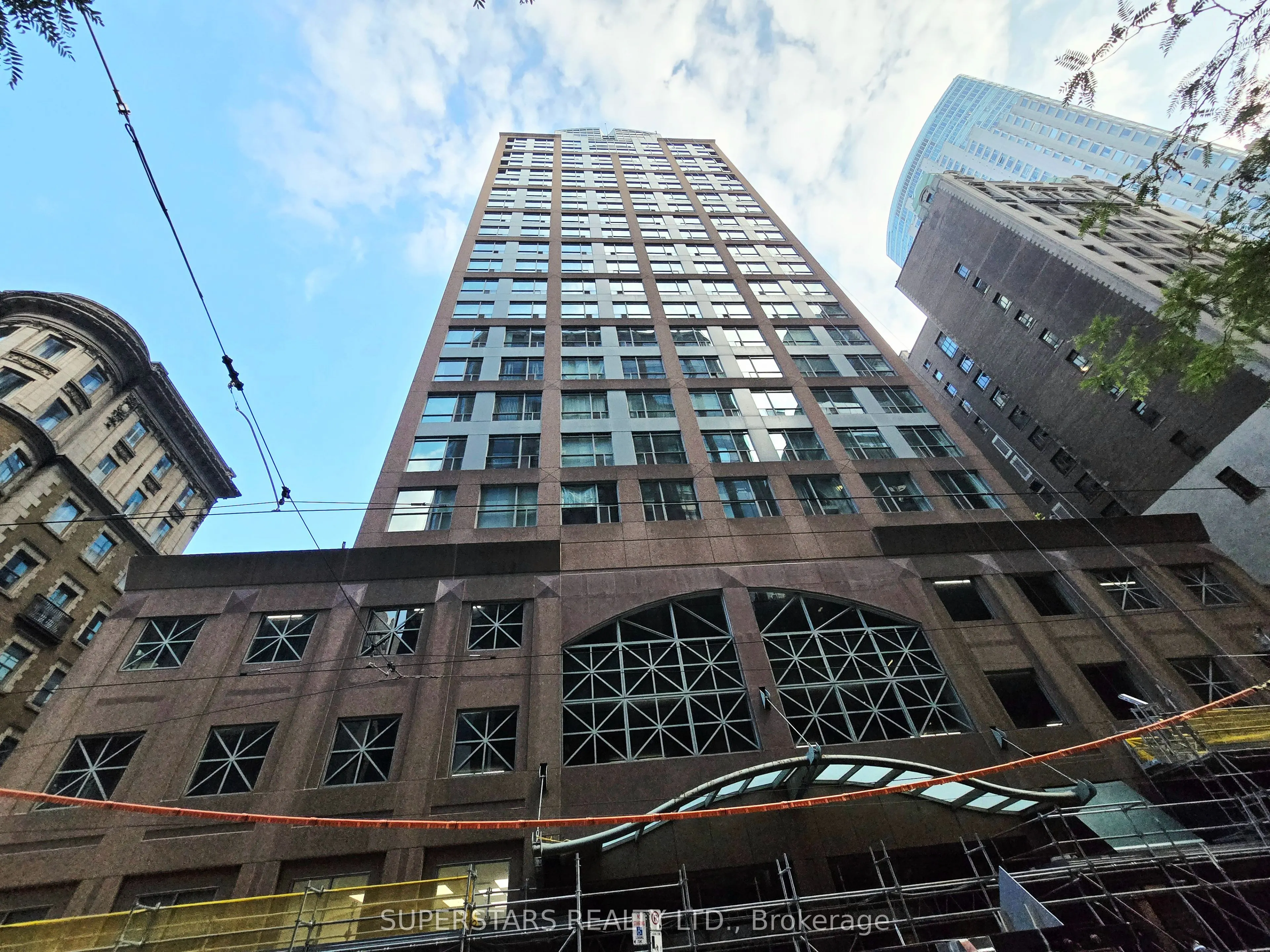 7 King Street E, #1712
