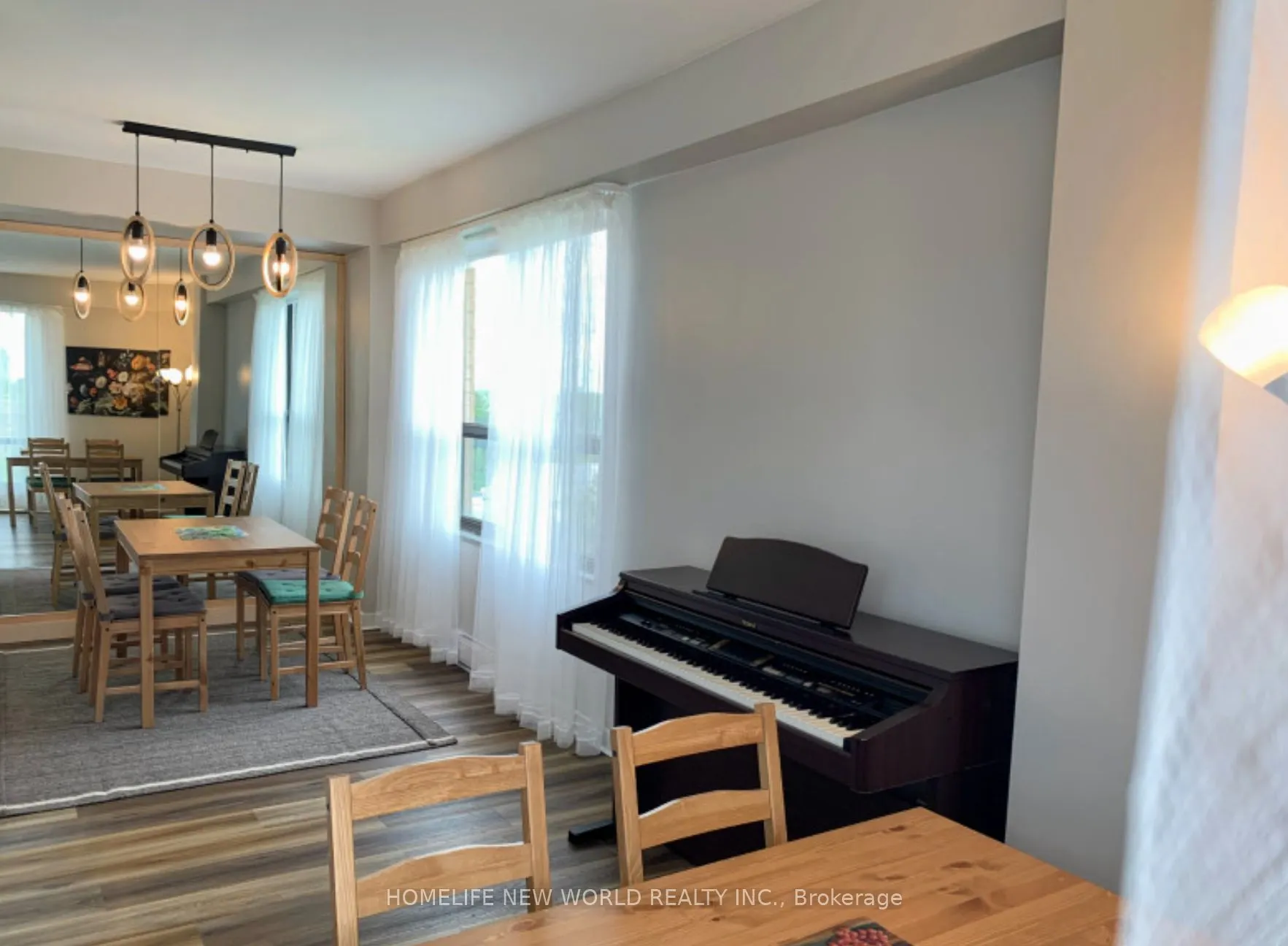 740 Eglinton Avenue W, #607