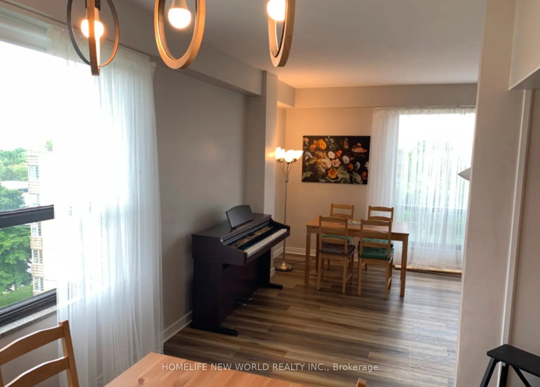 740 Eglinton Avenue W, #607
