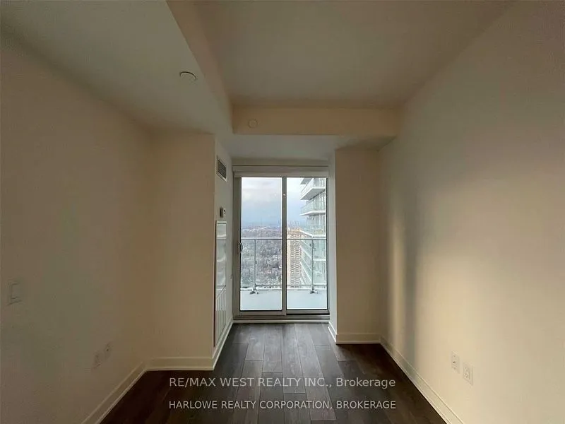 195 Redpath Avenue, #3312 St