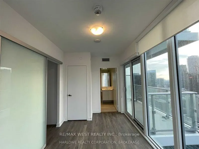 195 Redpath Avenue, #3312 St