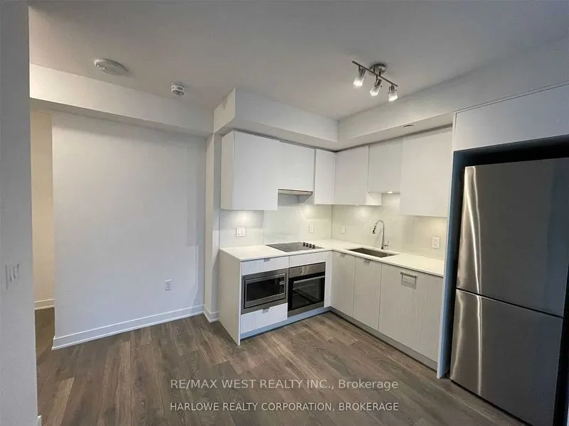 195 Redpath Avenue, #3312 St