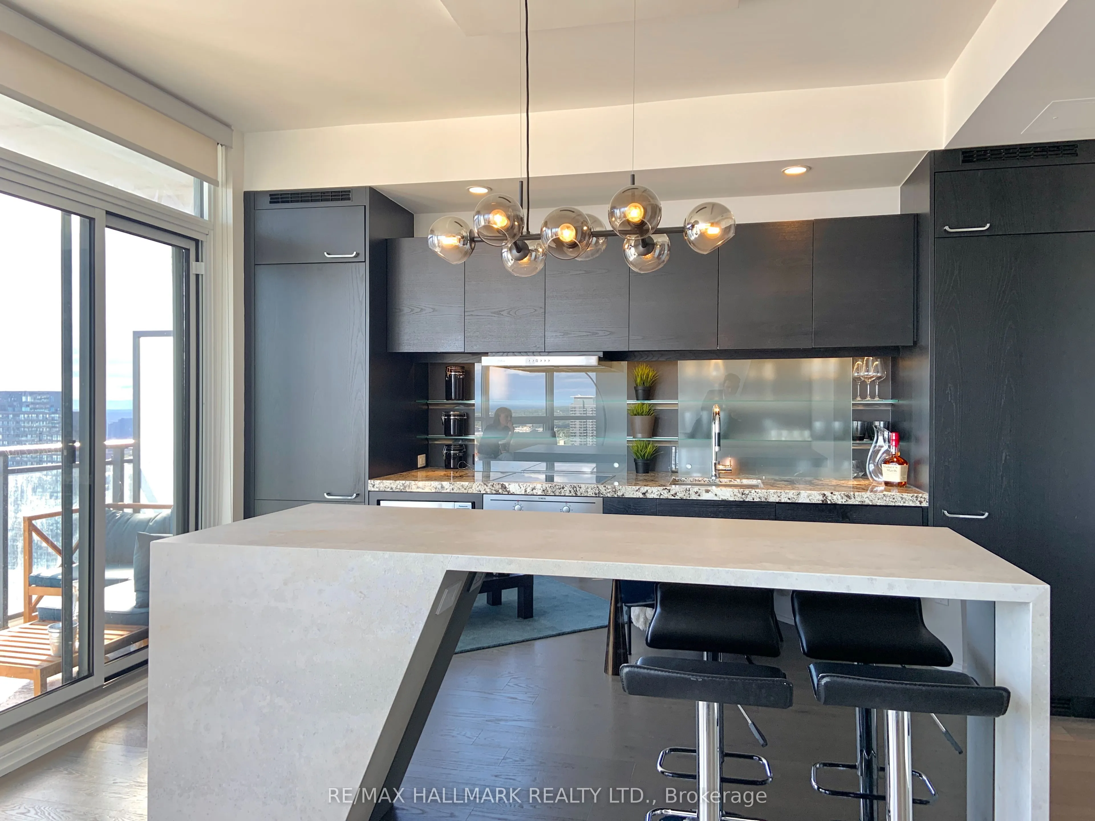 45 Charles Street E, #4915
