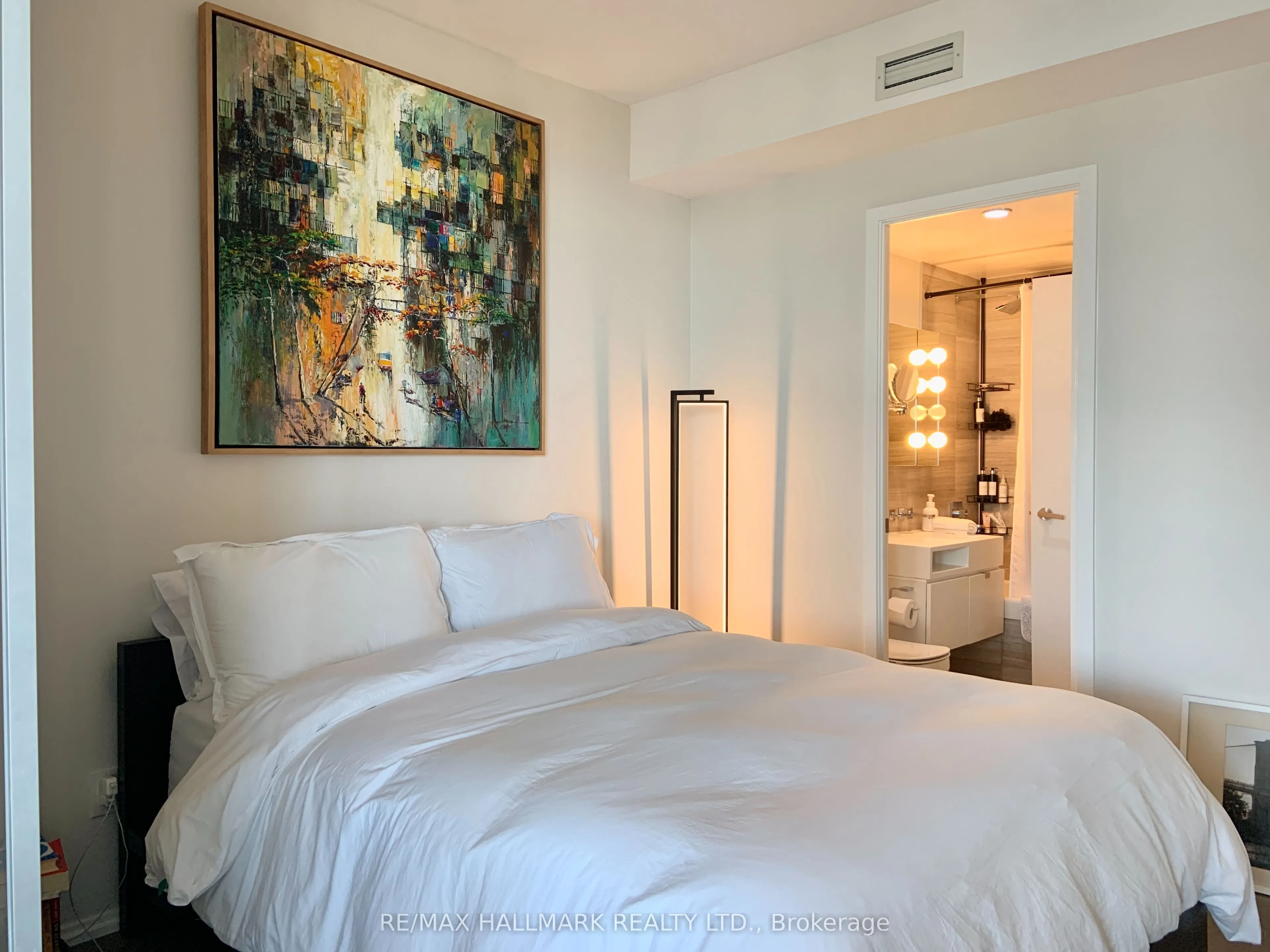 45 Charles Street E, #4915