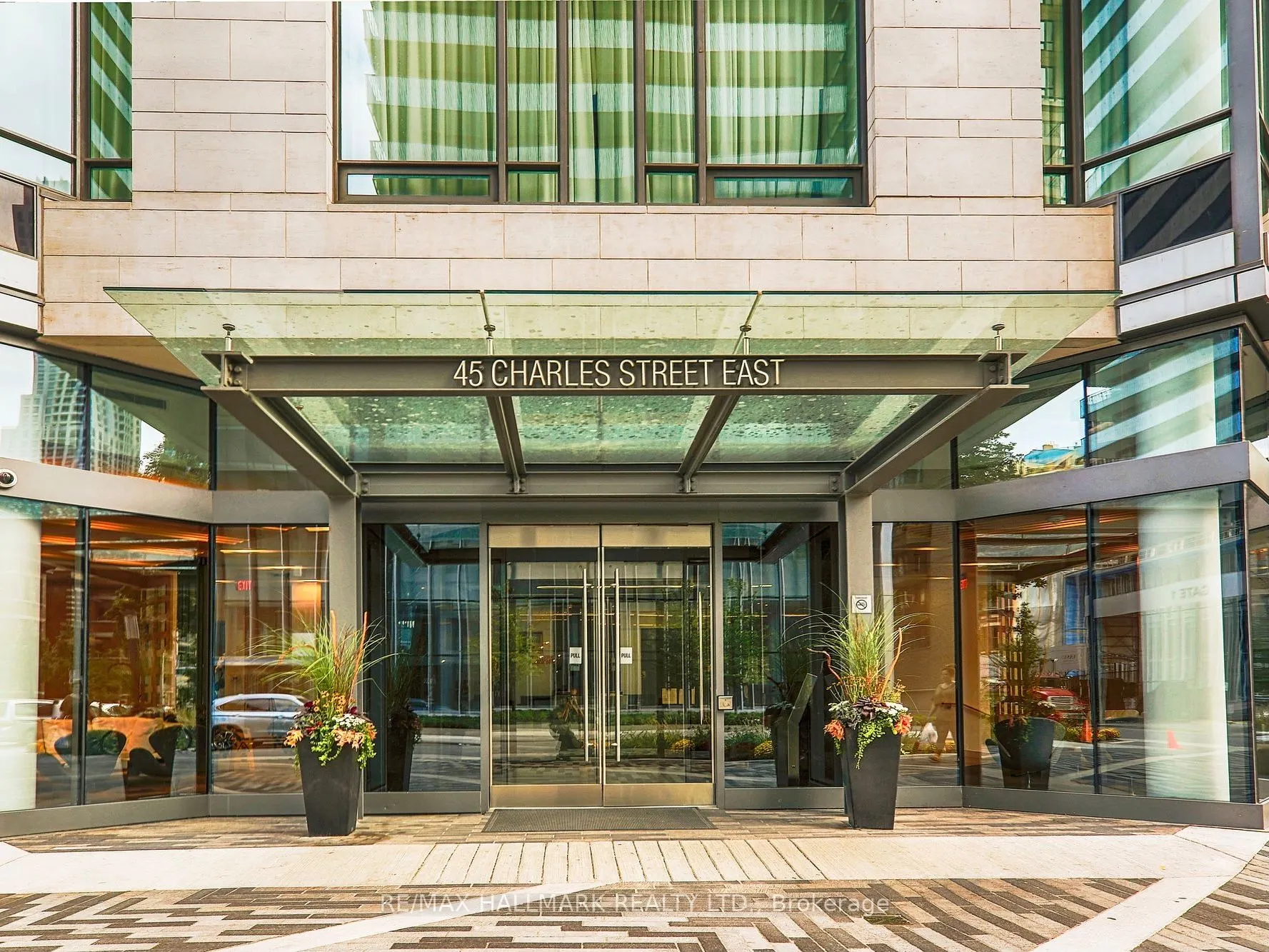 45 Charles Street E, #4915
