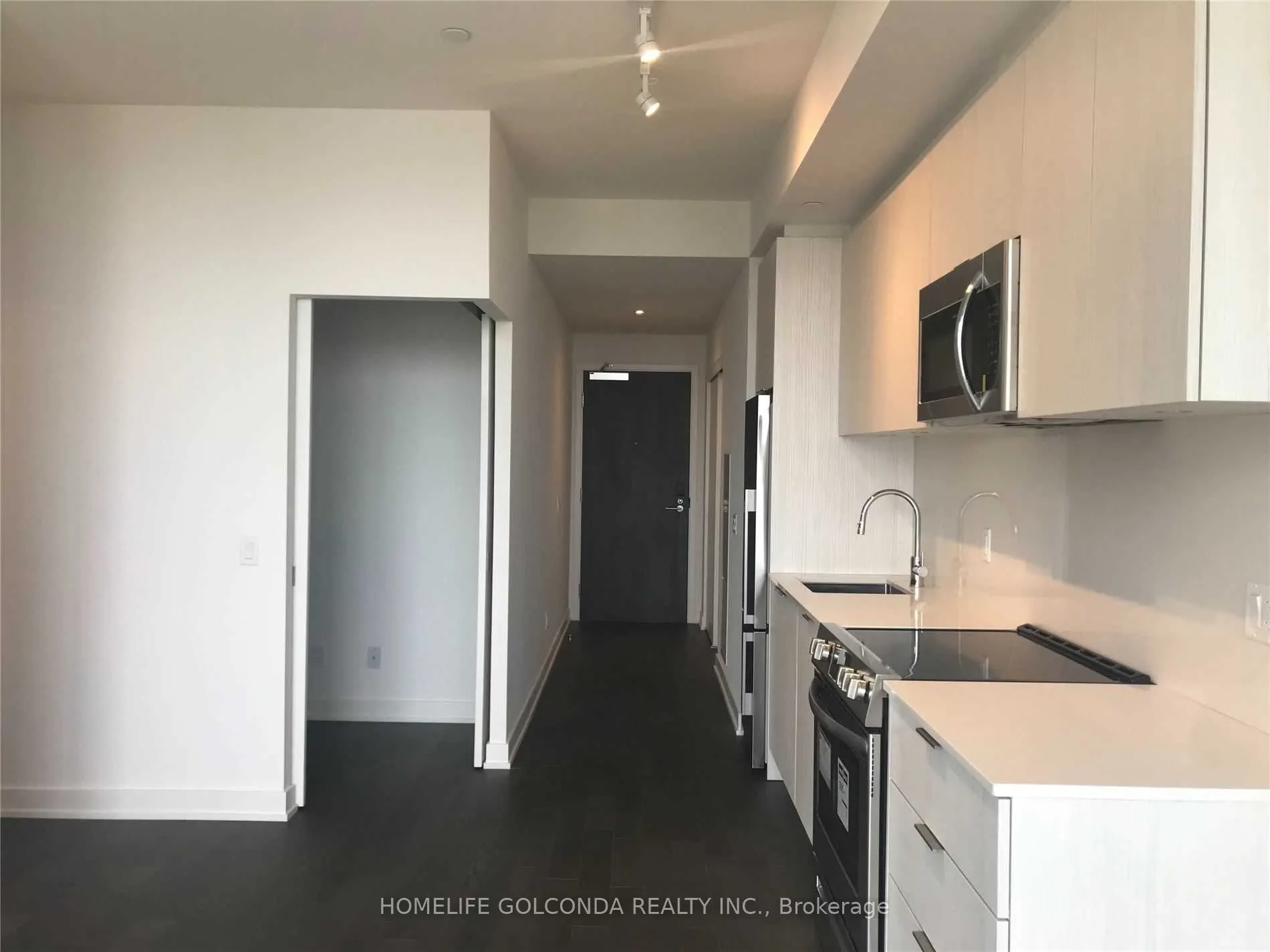 25 Richmond Street, #2504