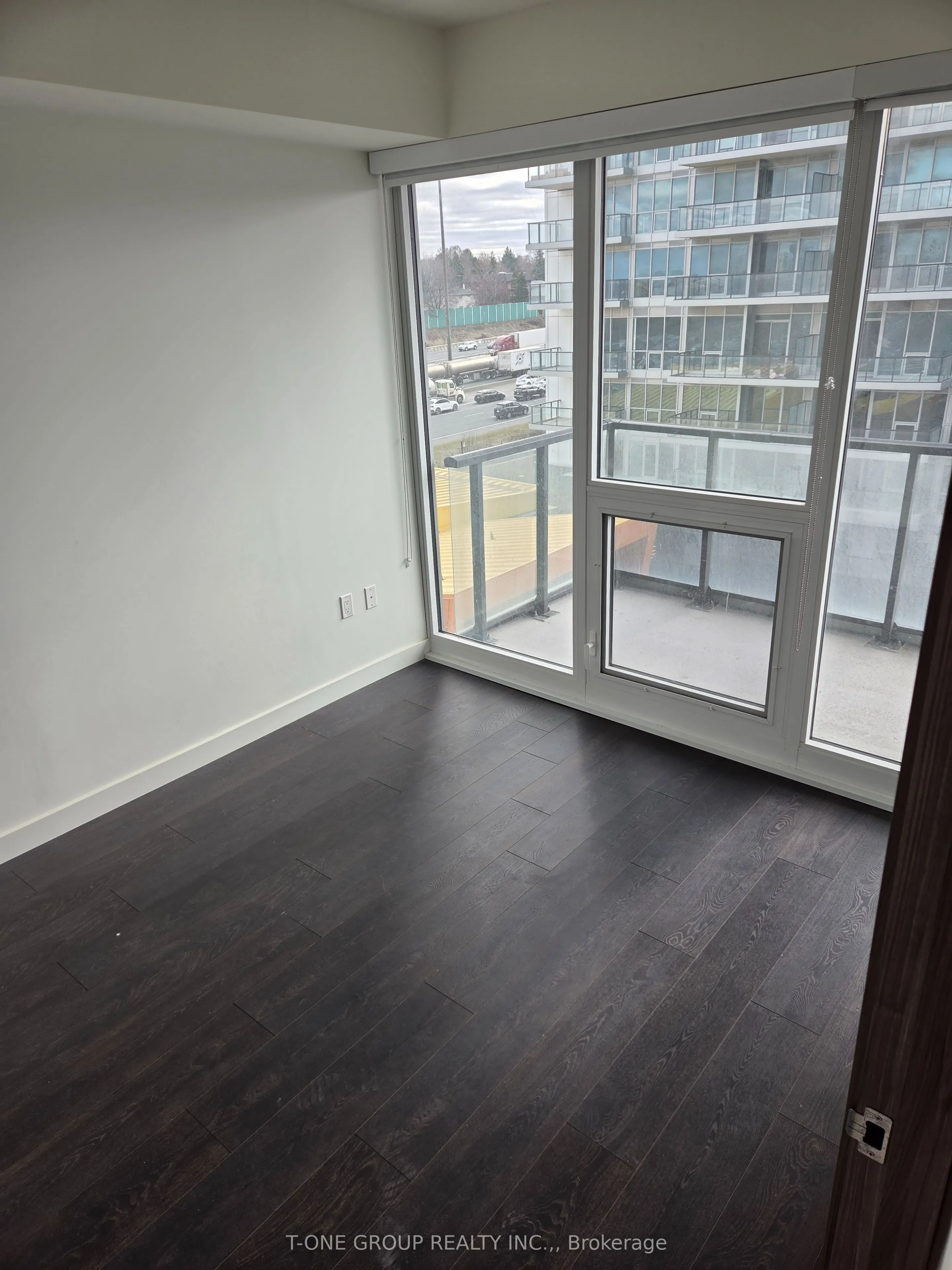 95 McMahon Drive, #707